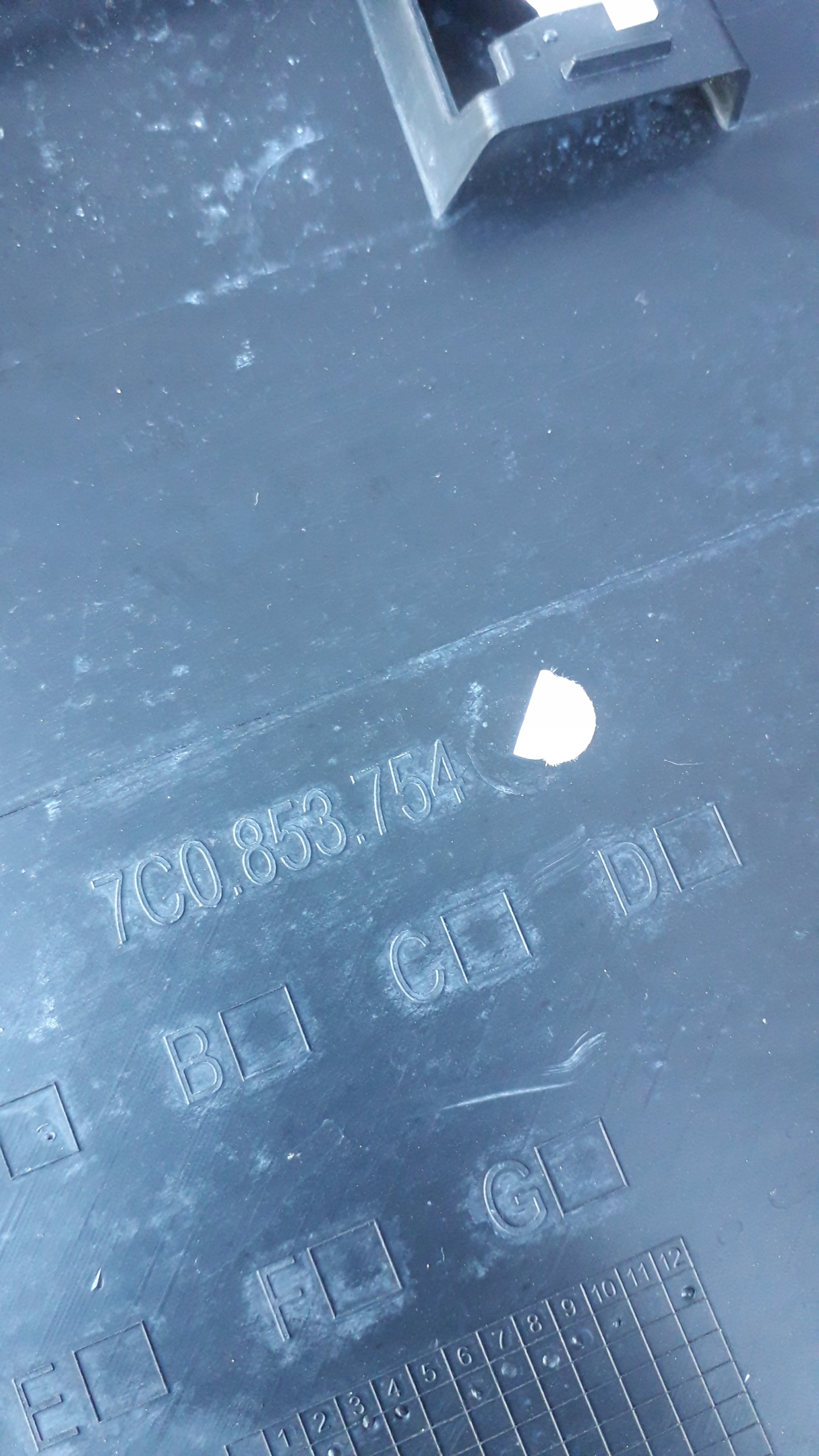 VW CRAFTER II 7C0 moulding rear right 7C0853754