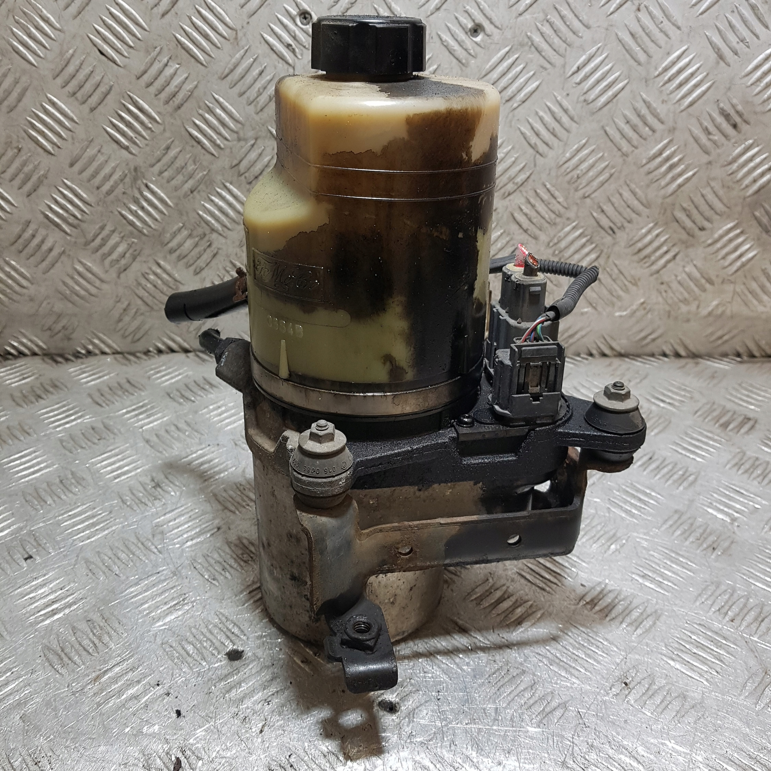 servo pump electrical FORD FOCUS MK2 4M51-3K514-BF