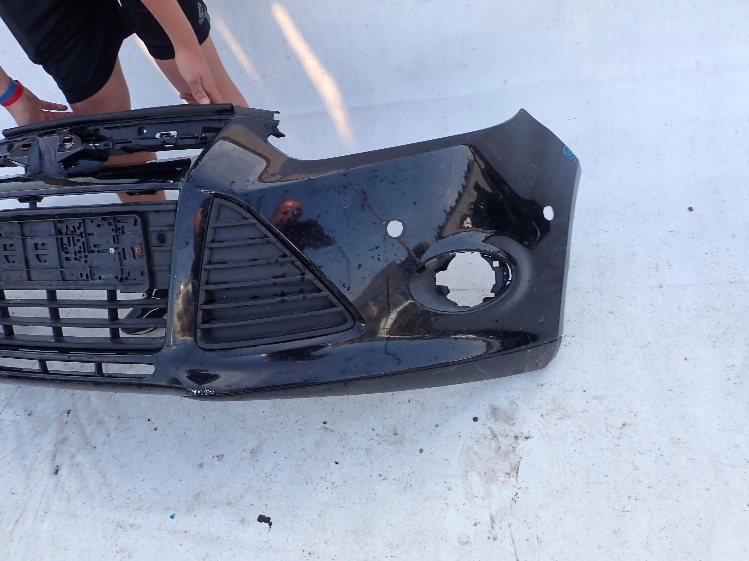 FORD FOCUS III MK3 10-14 Stoßstange vorne PDC