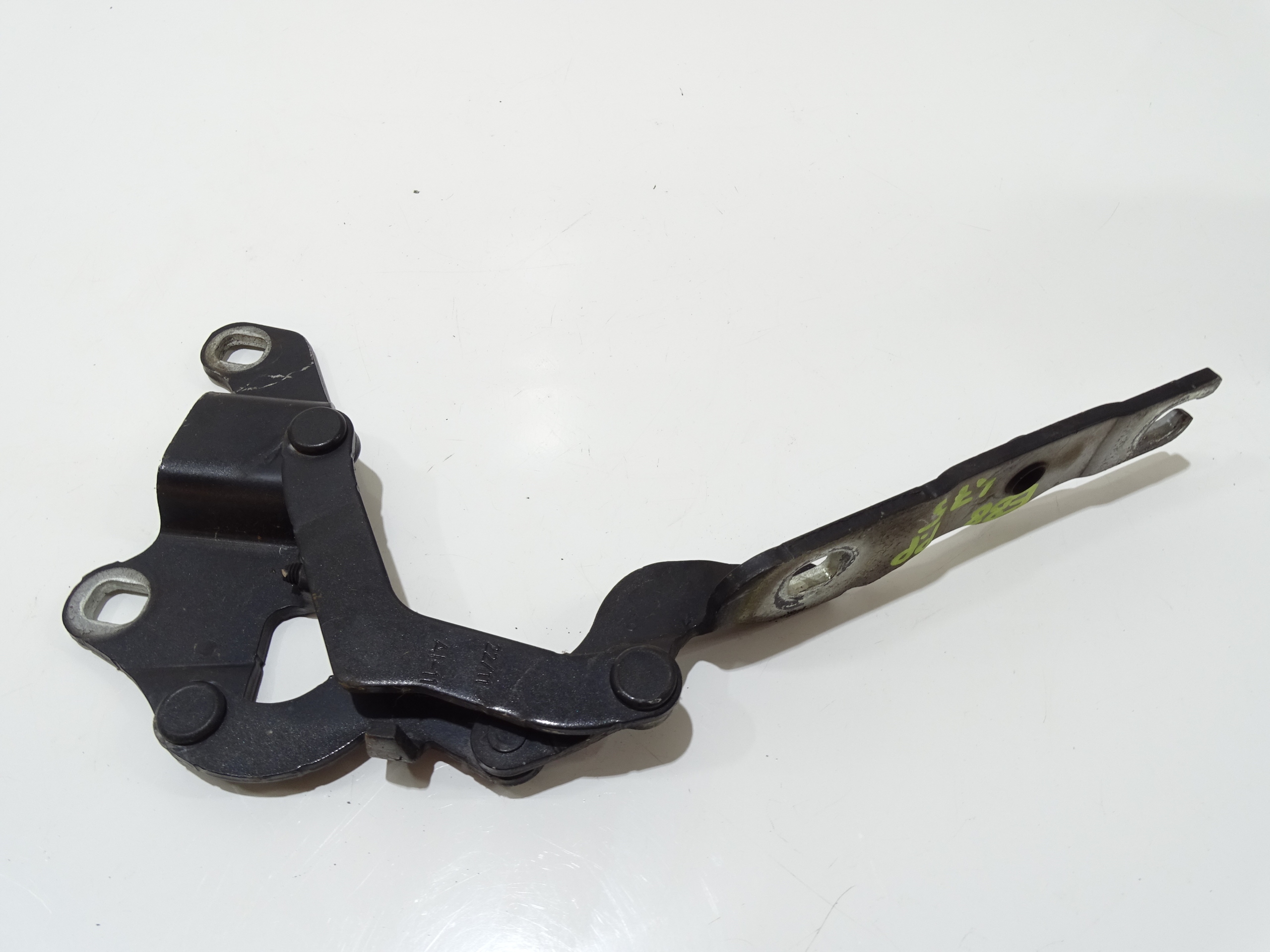 hinge bonnets right front BMW E88 OE 7060560 475