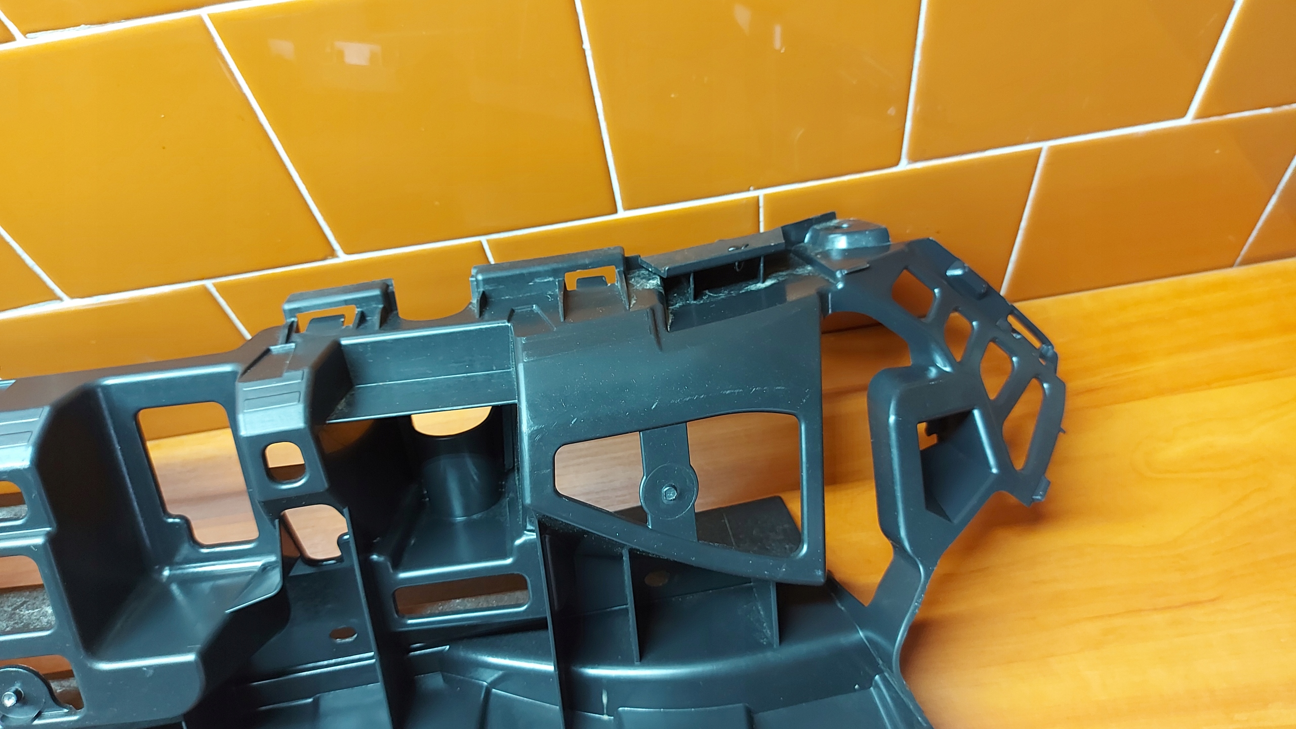 front body wall front pillar console TOYOTA AYGO II 14
