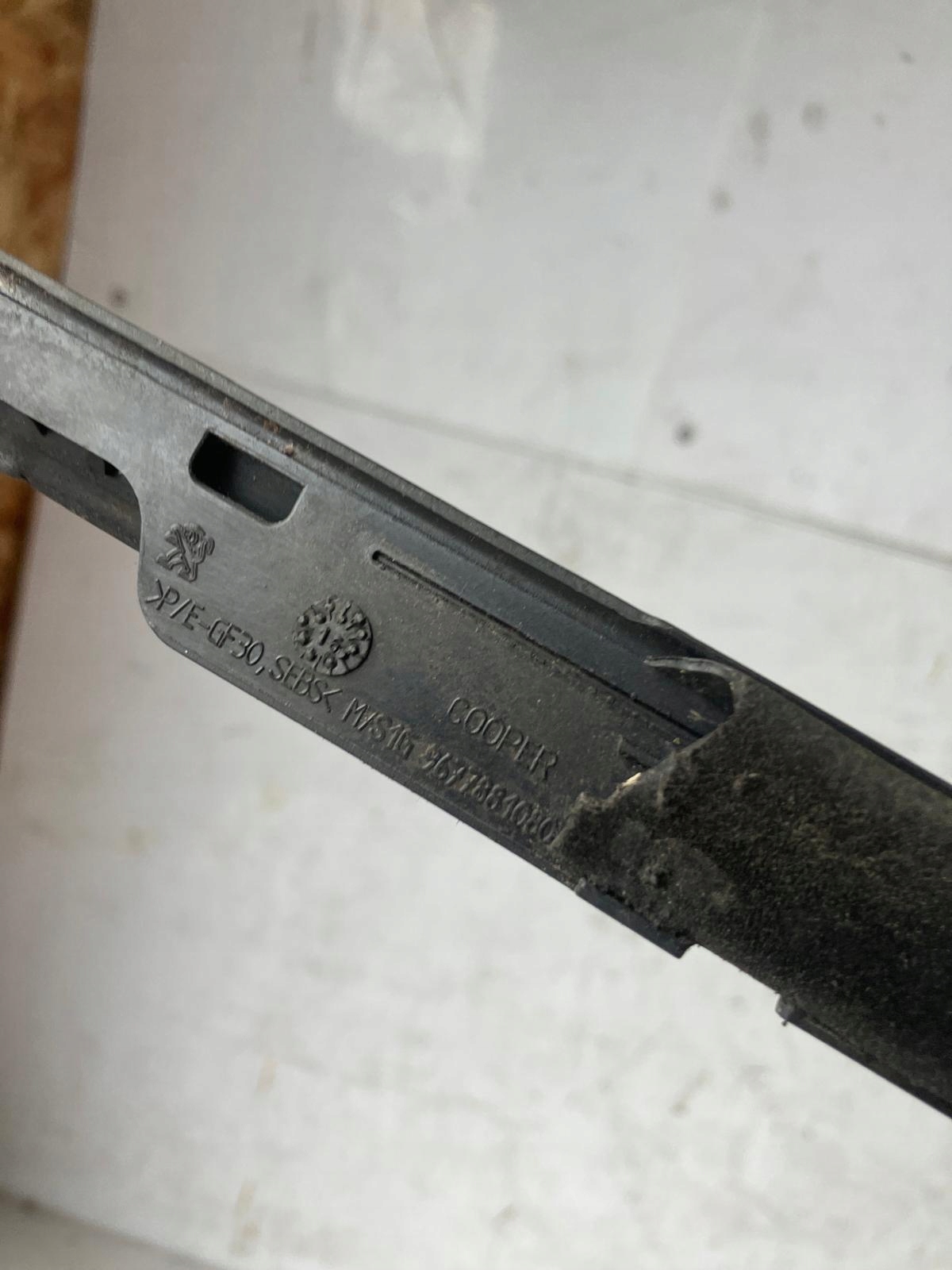 moulding dust door left front PEUGEOT 308 T9 #17