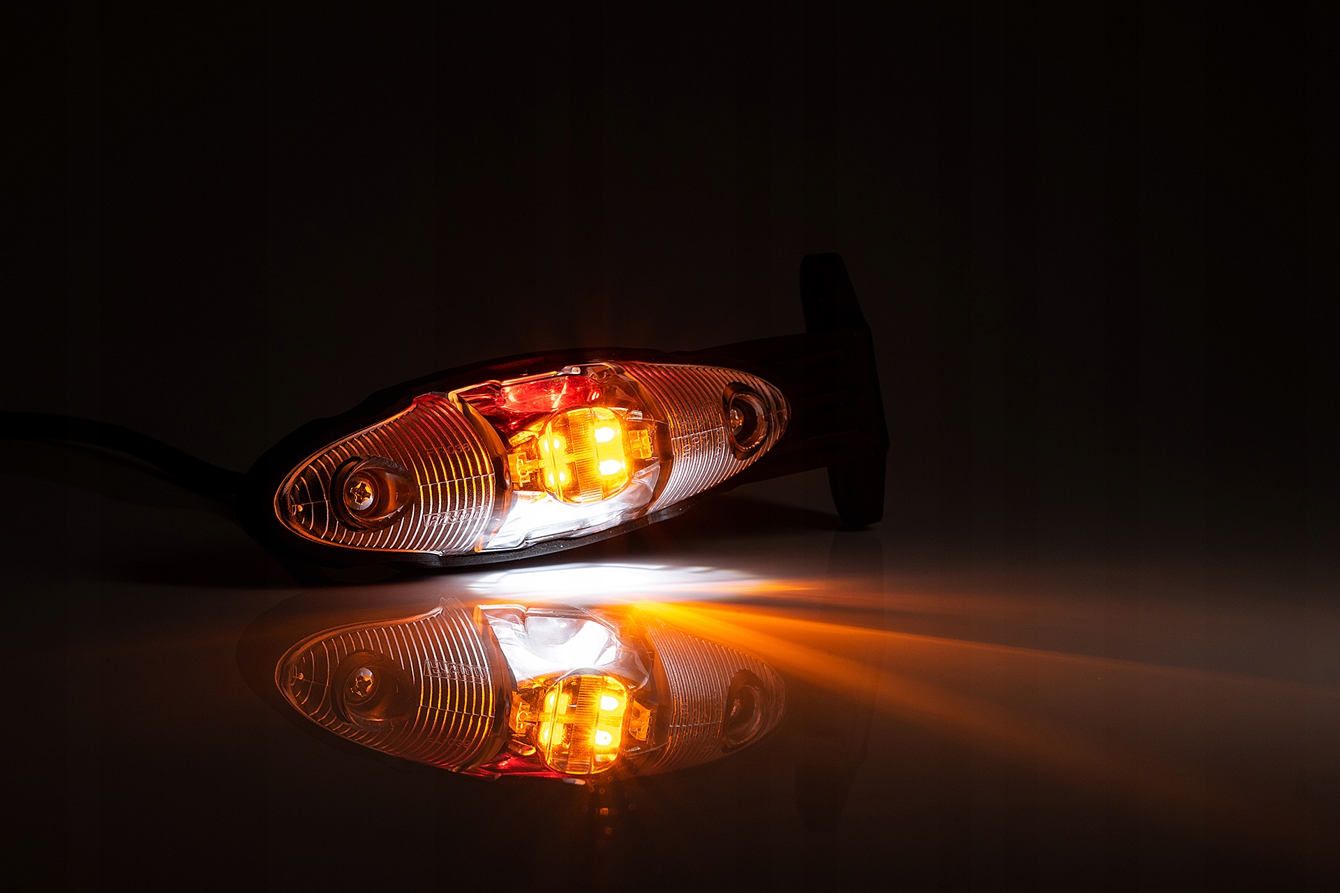 LAMPA OBRYSOWA DIODOWA LED 3 FUNKCYJNA 3 WERSJE Producent części Fristom