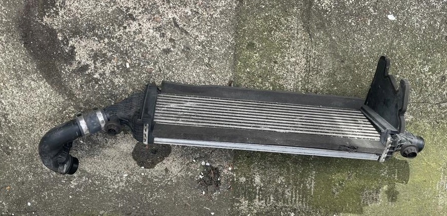 Intercooler Infiniti Q50 Q60 2018 rok