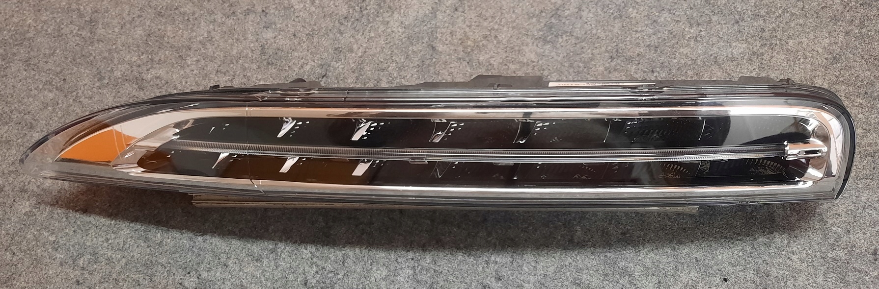 Porche Cayenne II halogen led DRL LEWY 7P5941181B