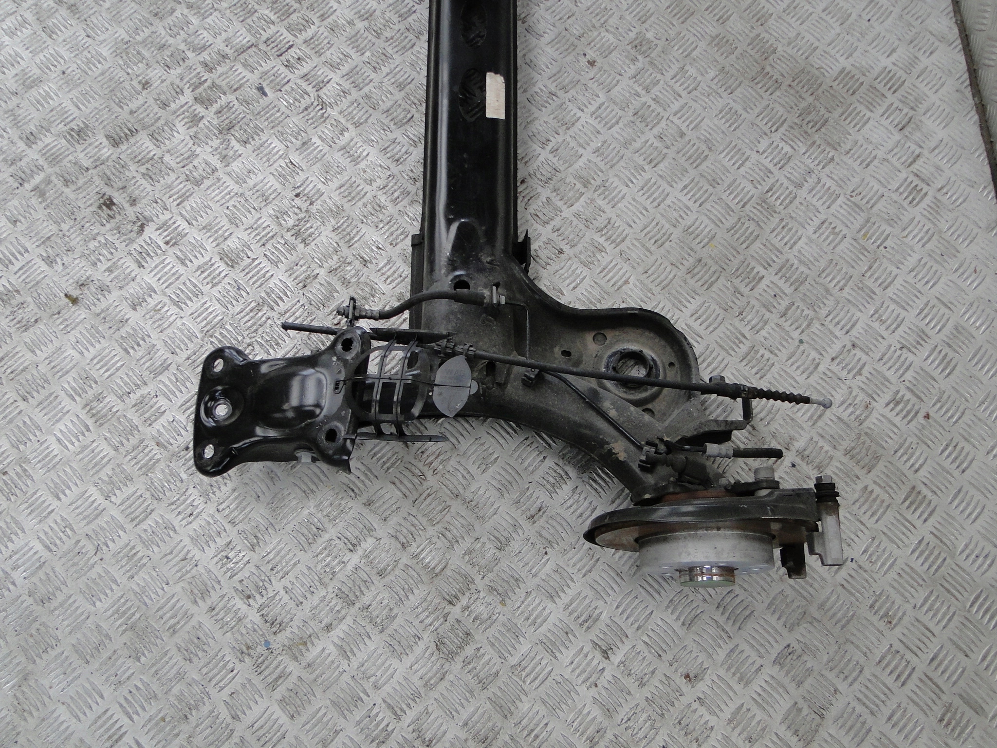 BELKA ZAWIESZENIA TYŁ SKODA KAMIQ 658 1.0TSI 2Q0501053CM Typ samochodu Samochody osobowe