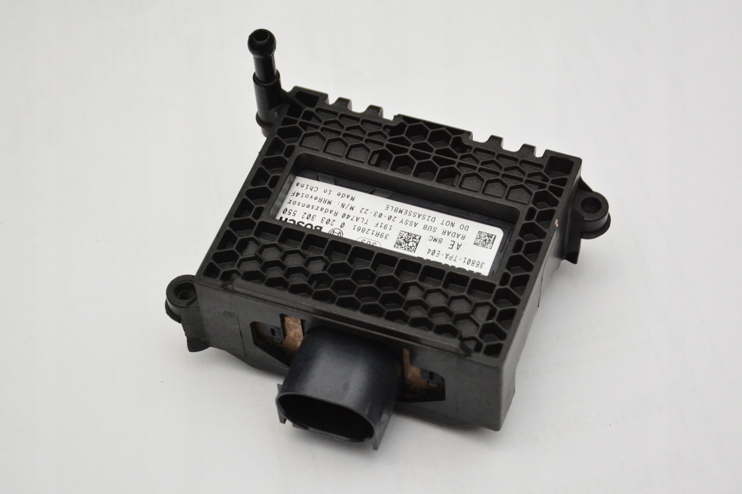 перед Honda CR-V 36801-TPA-E04