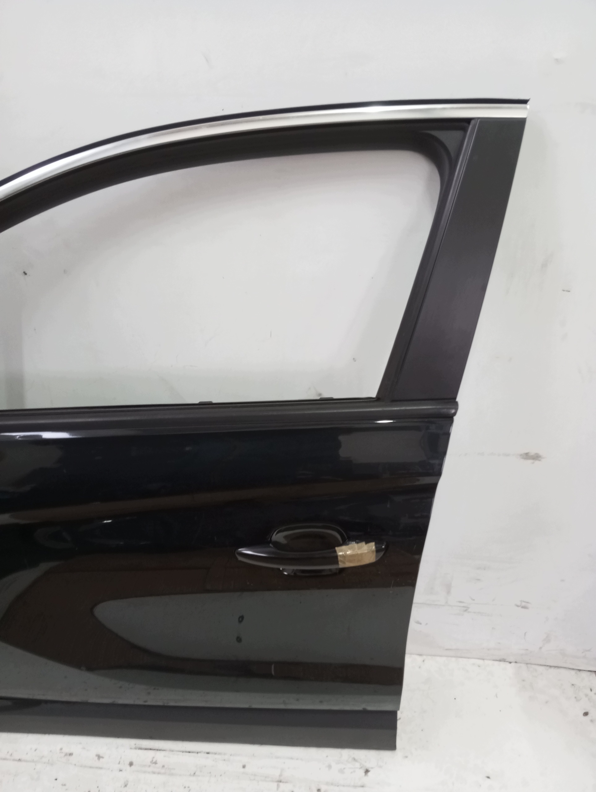 door left front OPEL CROSSLAND X 21R