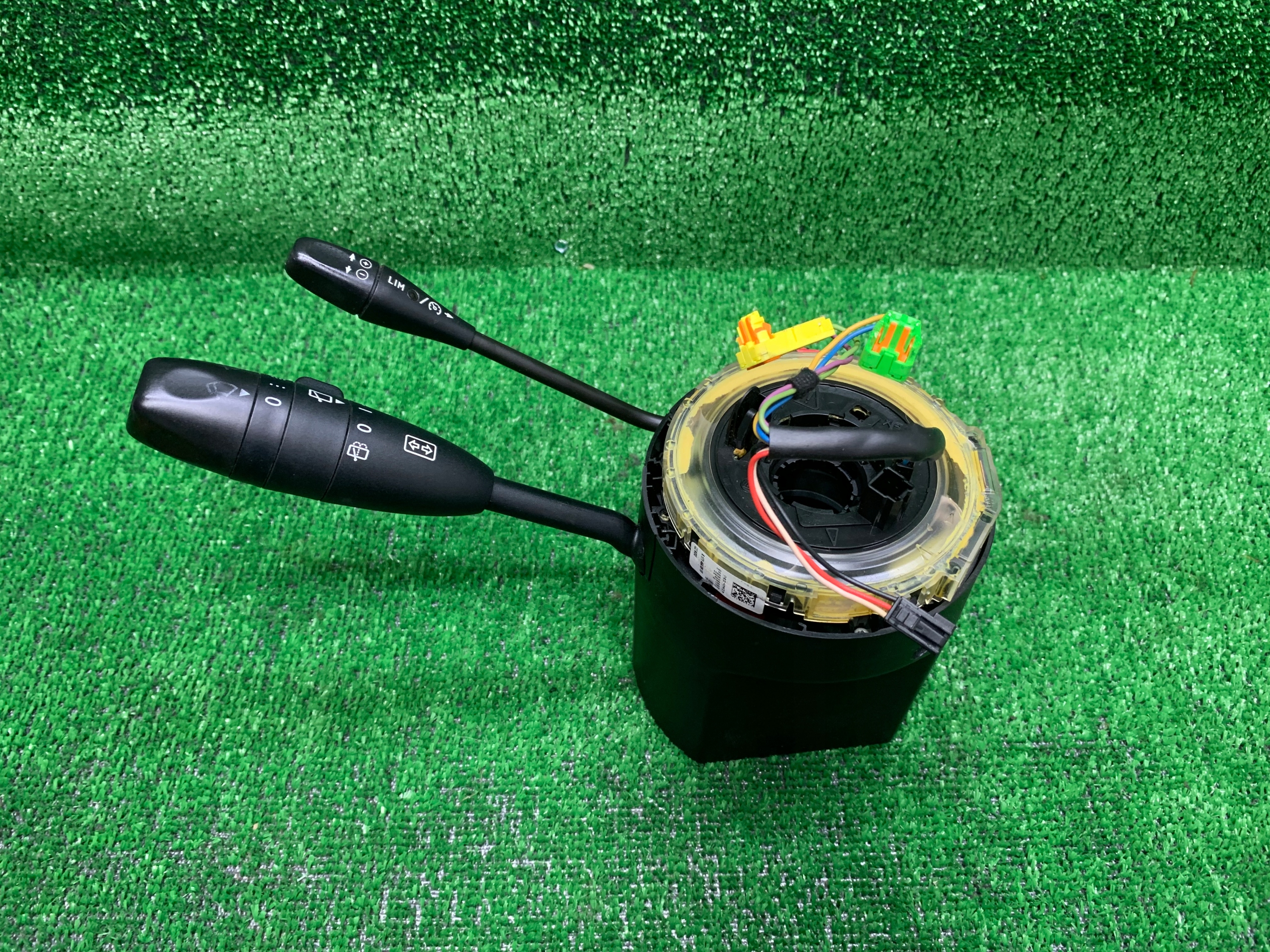 MERCEDES E W211 PRZEŁĄCZNIK ZESPOLONY TAŚMA a2115408845
