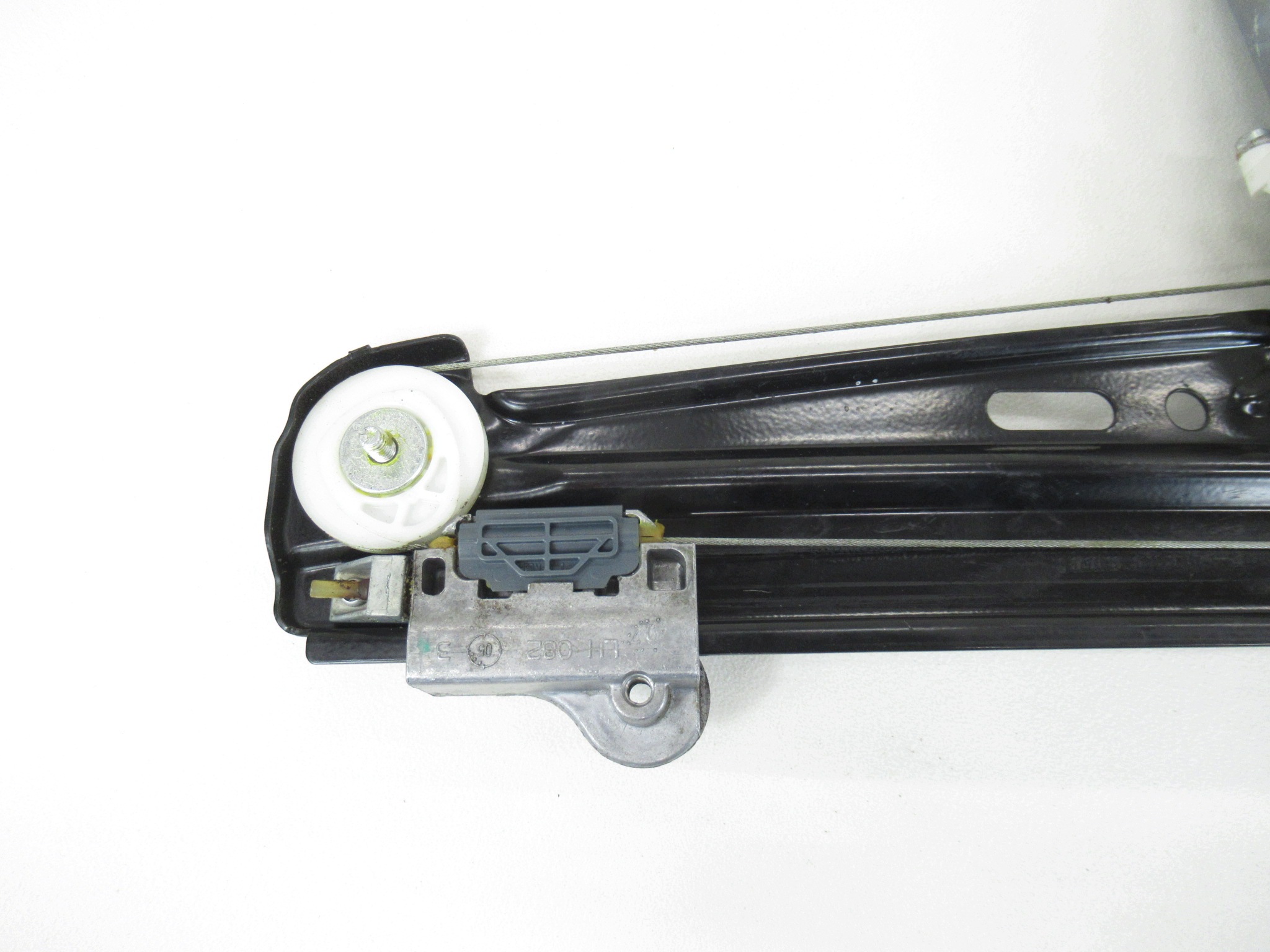 mécanisme lève vitre gauche arrière BMW e60 e61 berline KOMBI