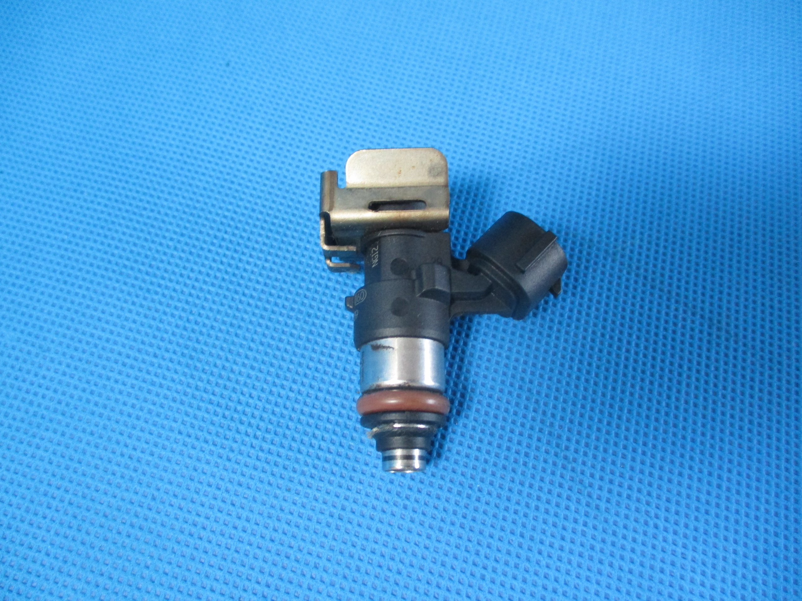 WTRYSK PALIWA FIAT 0.9T 0280158839