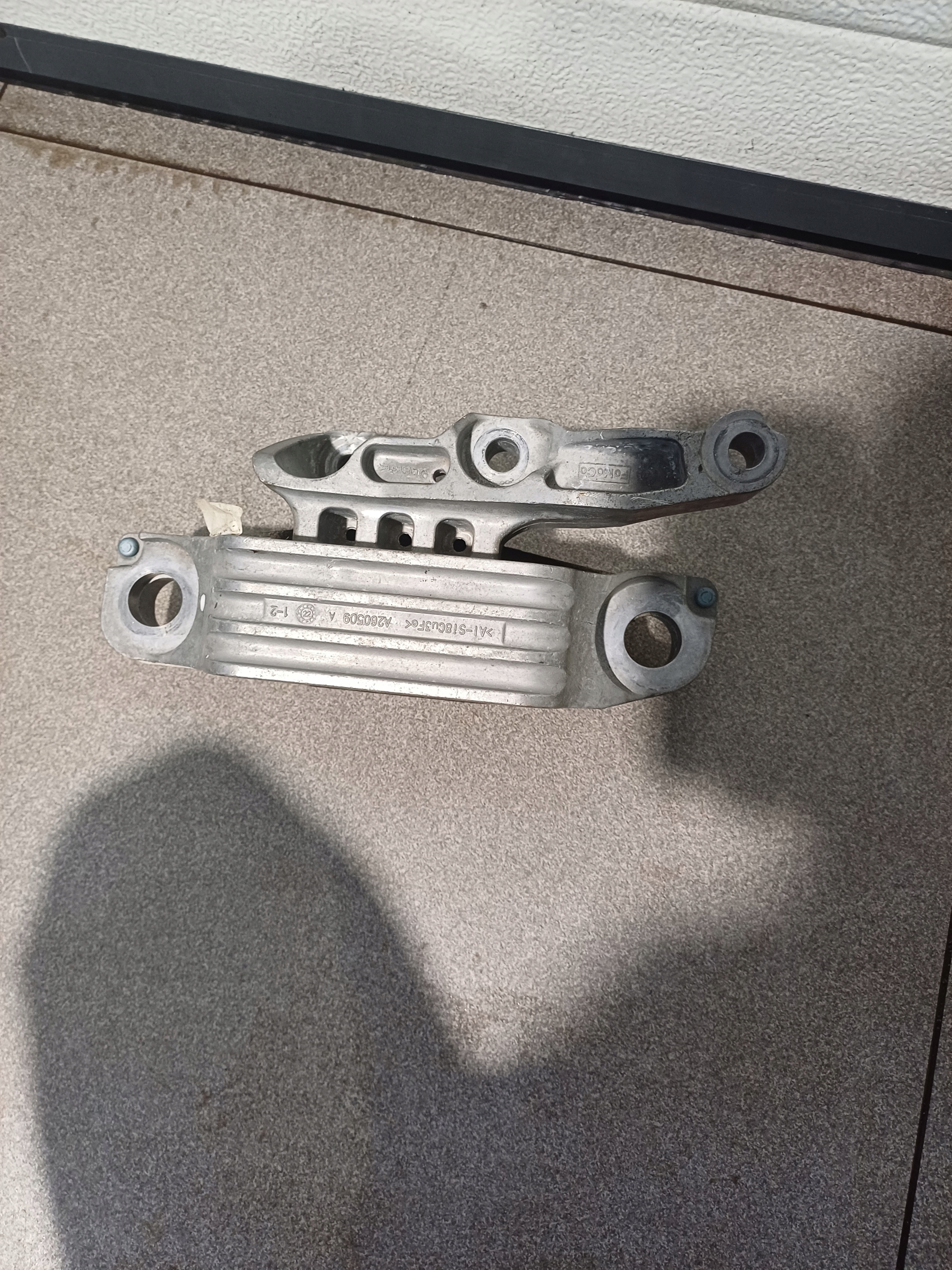 engine mount holder FORD KUGA MK3 LX53-7M121-DA