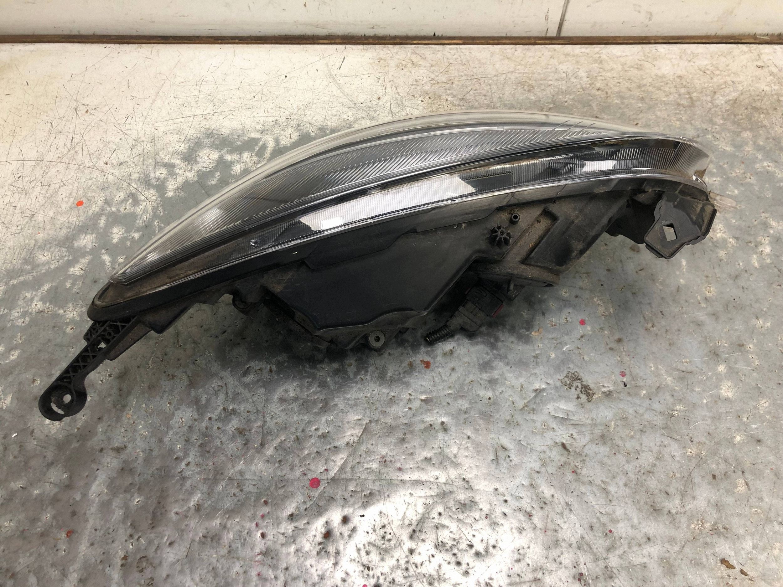 light left front LED OPEL ASTRA J 13374517 nice