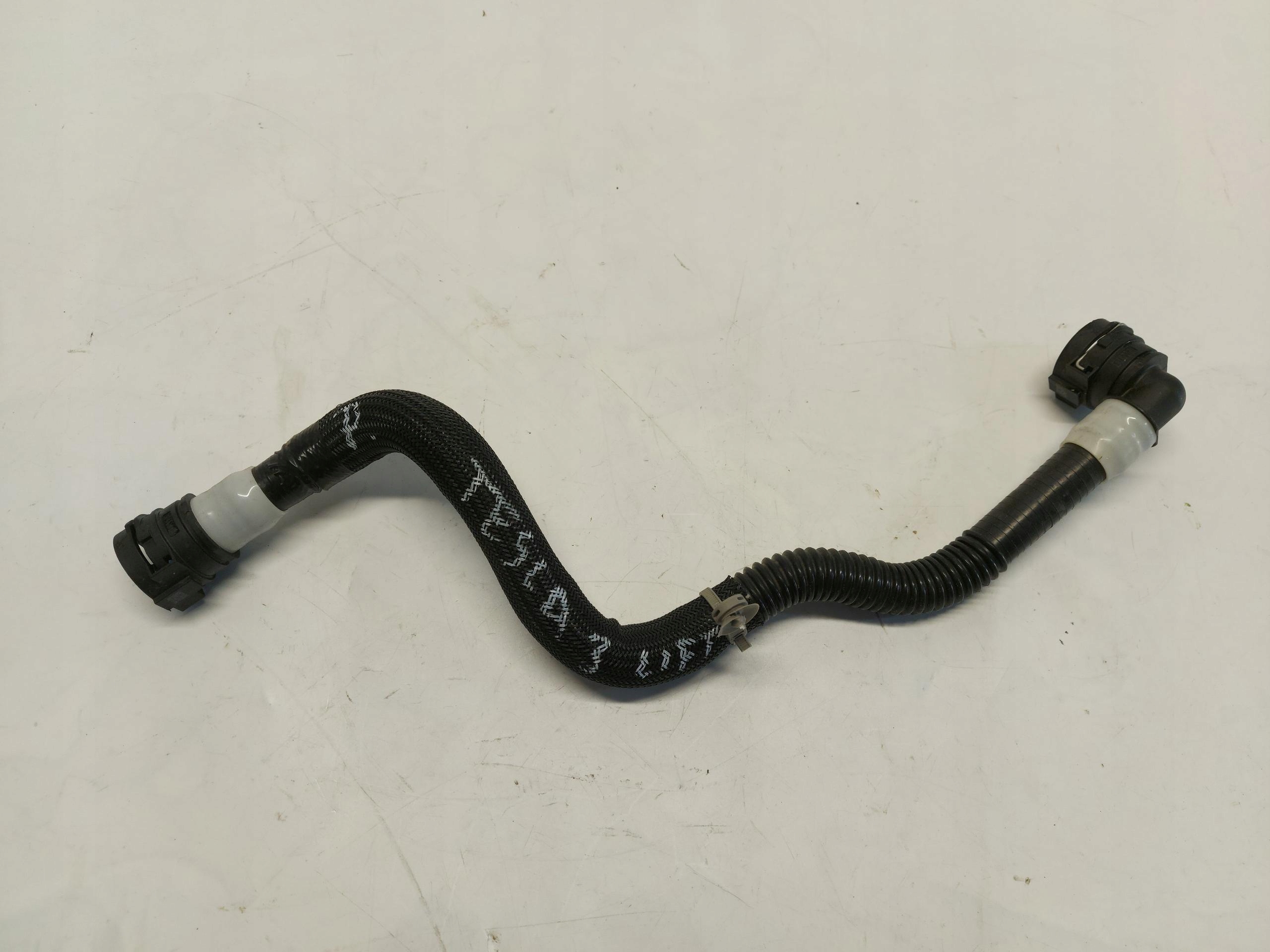 TESLA MODEL 3 LIFT cijev prijenos vode 1629594-00-6