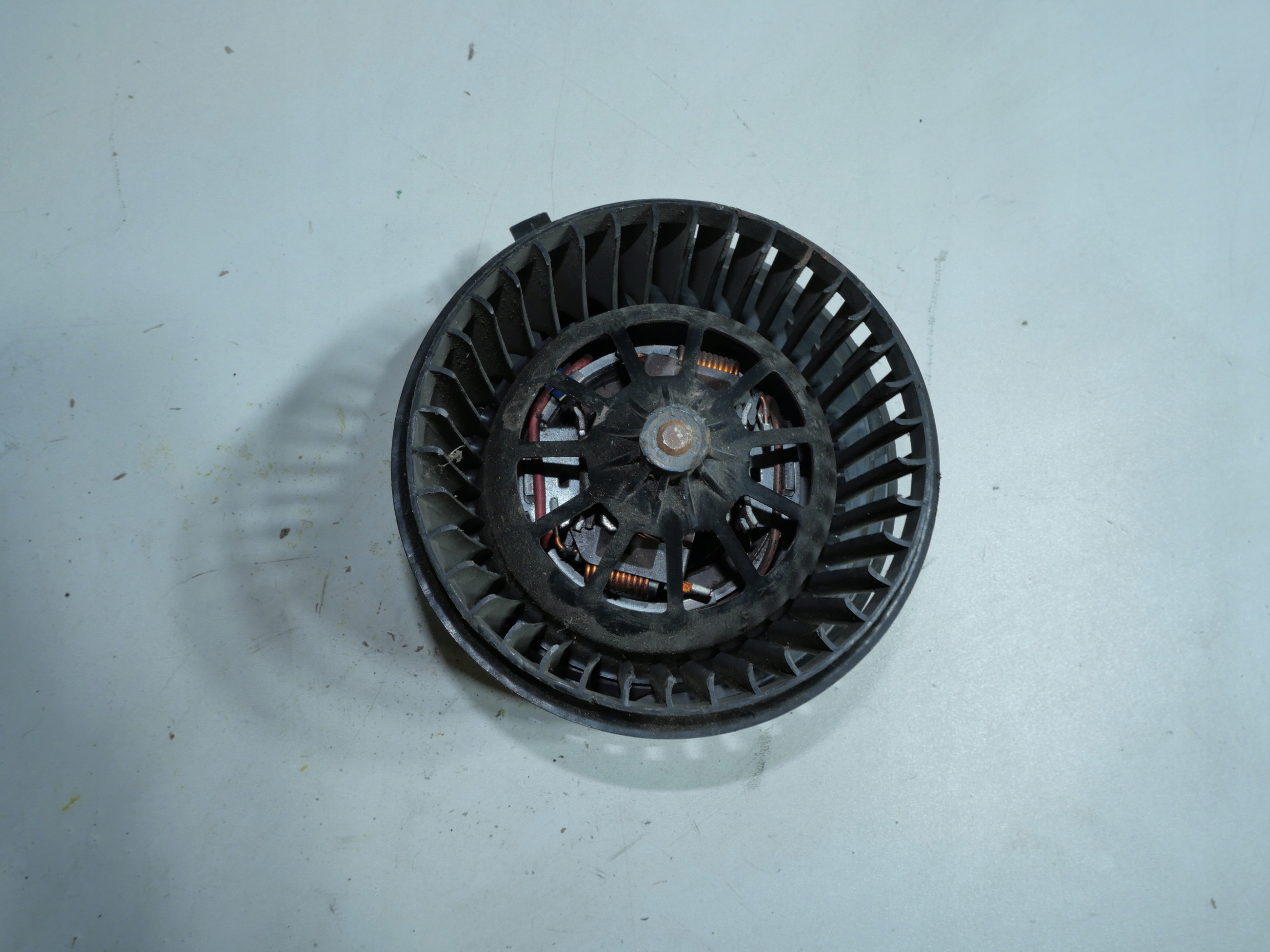 VW T5 LIFT T6 ventilátor topení 7E0819021A
