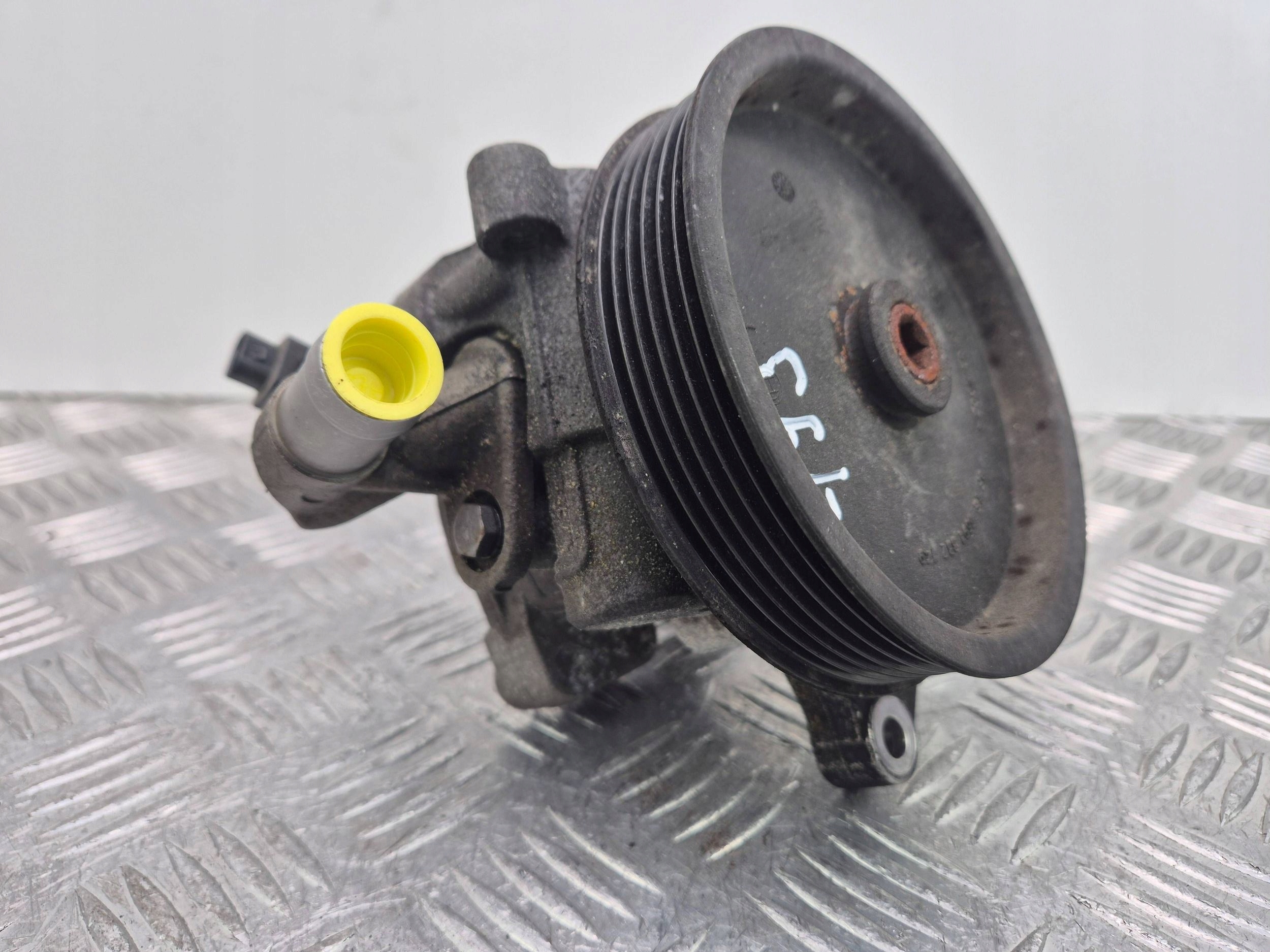 Mercedes E200 CGI W212 Servopumpe A0064666801