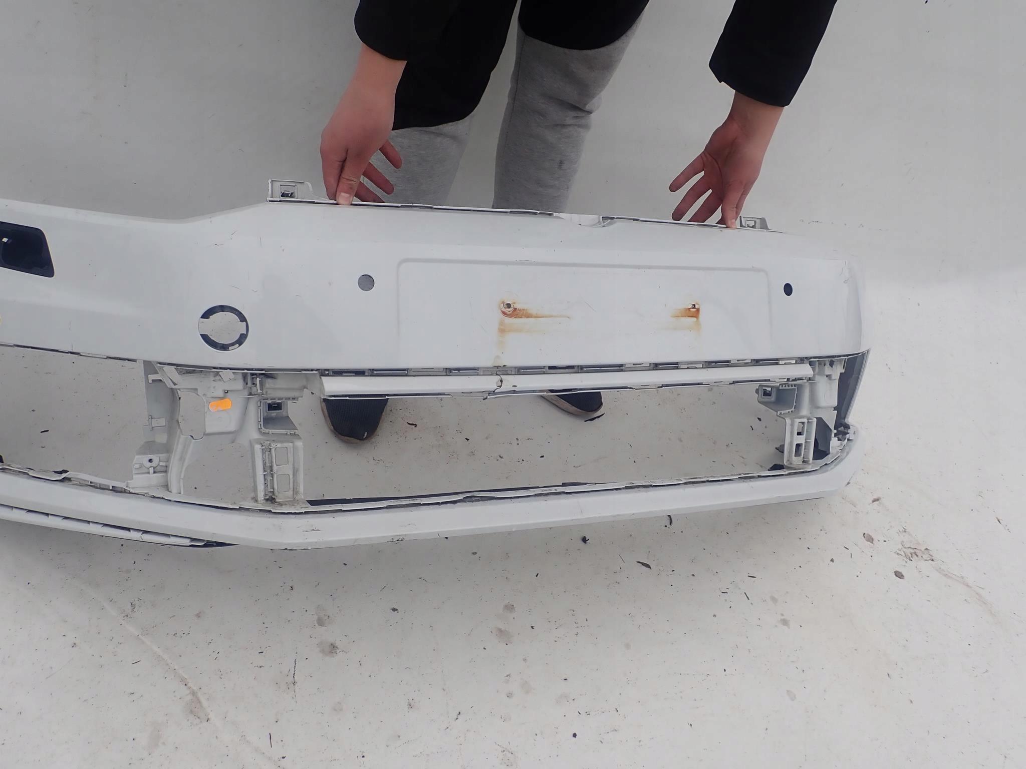 VW POLO V GTI LIFT 14-17 bumper front washer PDC