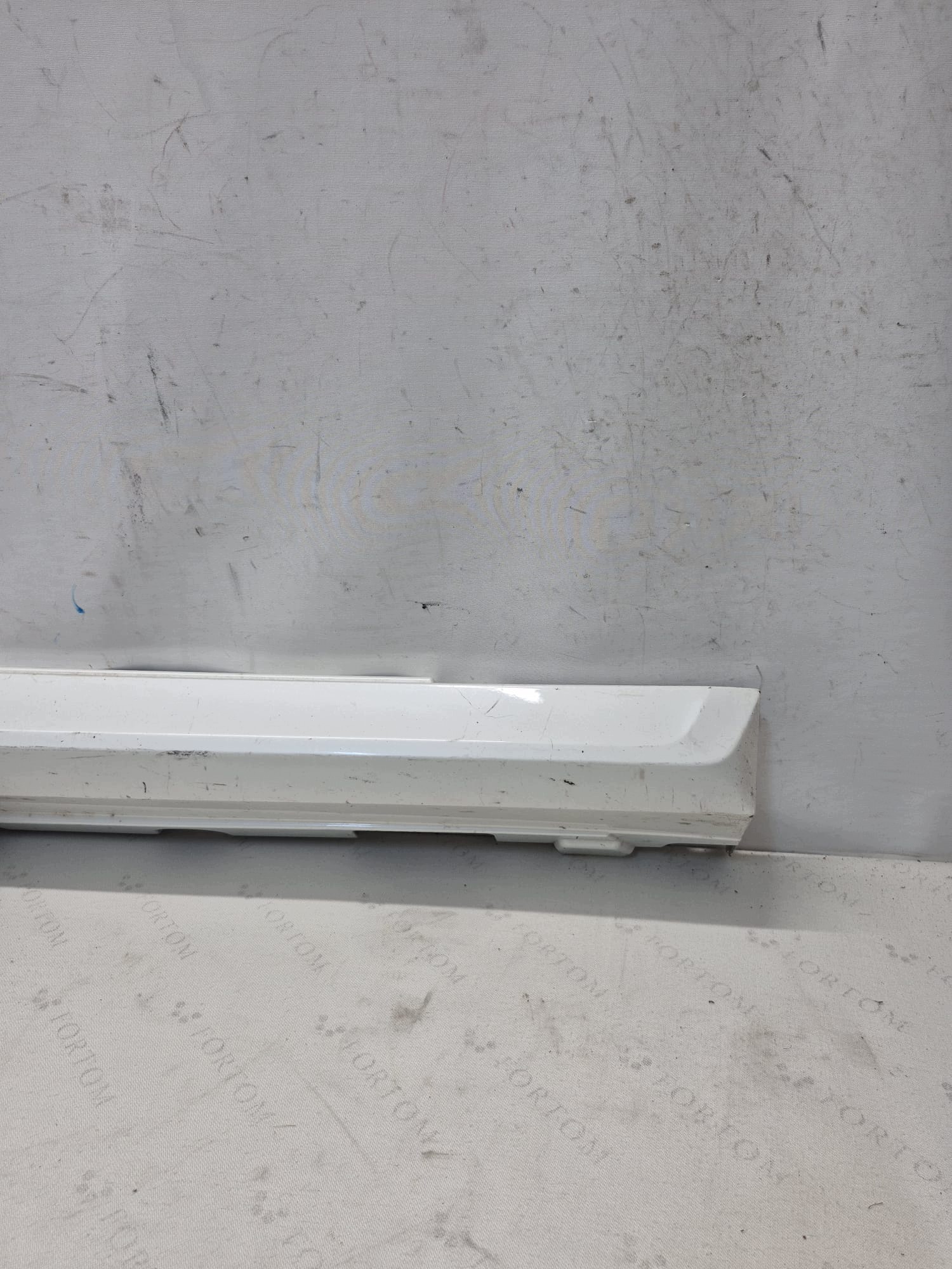 MERCEDES GLK X204 moulding threshold right threshold right A2046982354