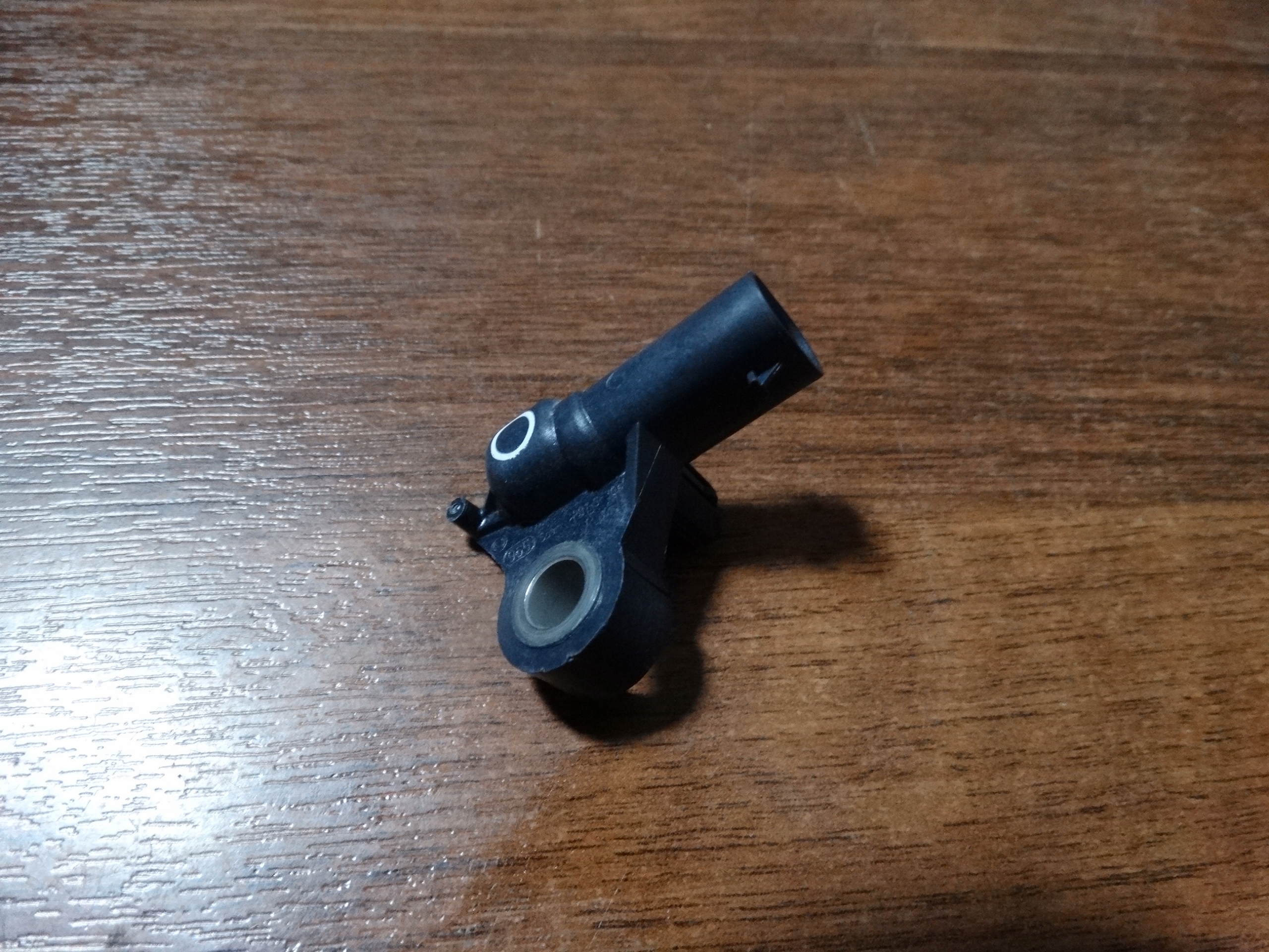 IDEALNY SENSOR PRZYSPIESZENIA MERCEDES 1