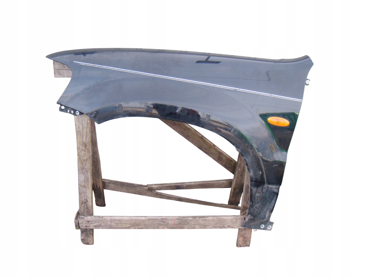 FORD MAVERICK 2 II ESCAPE 1 I 01- BŁOTNIK LEWY PRZÓD