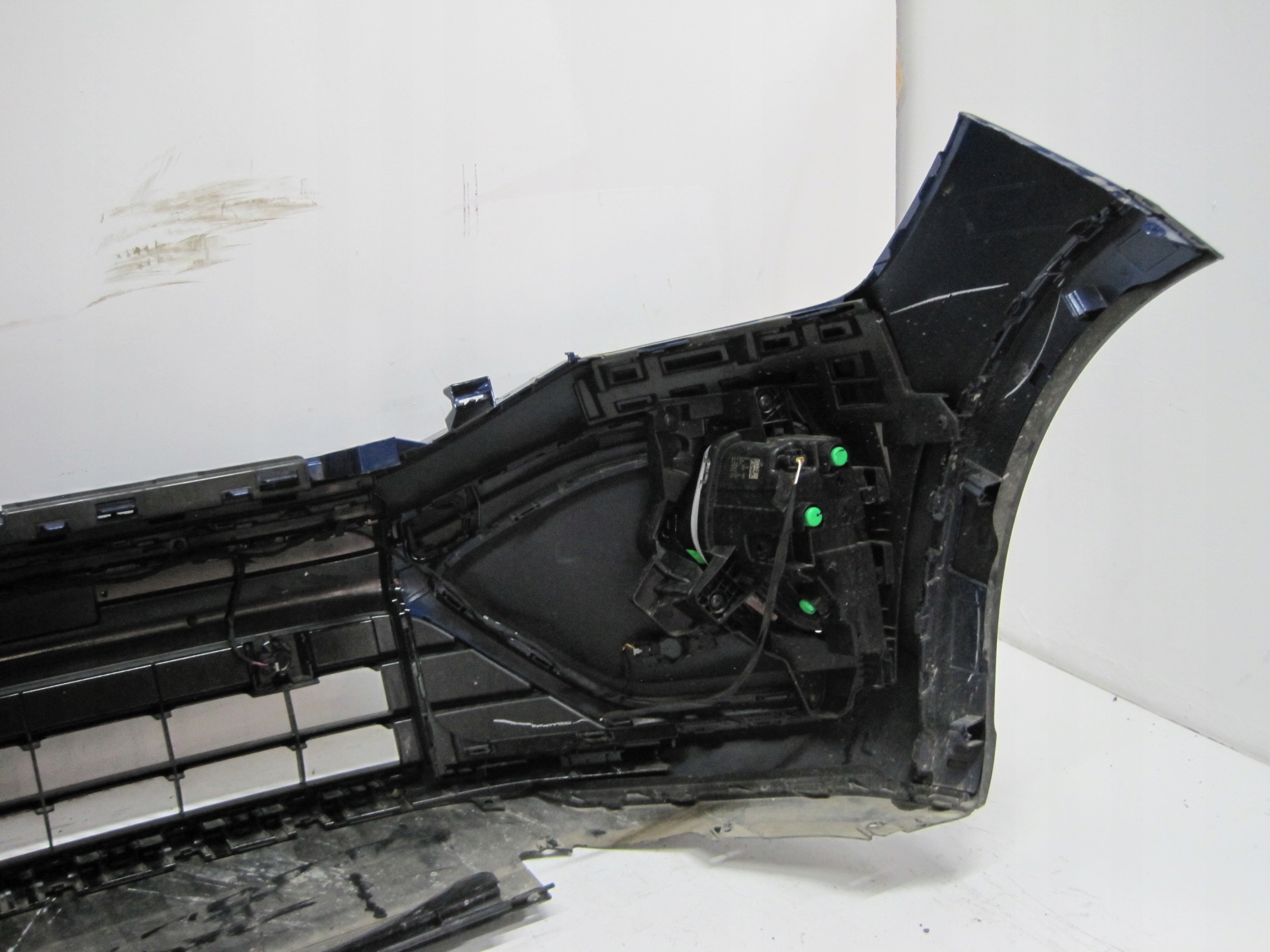 bumper VW TAIGO 2G7 25R 4PDC R-LINE front