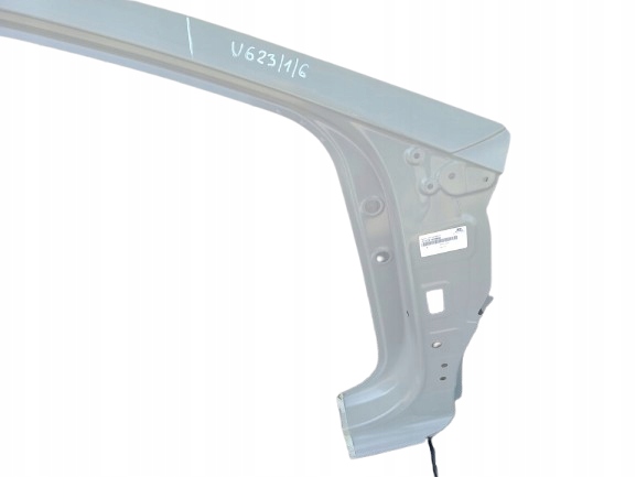 HYUNDAI I20 3 III 20- SŁUPEK PRAWY PRZEDNI + PRÓG 71122-Q0000