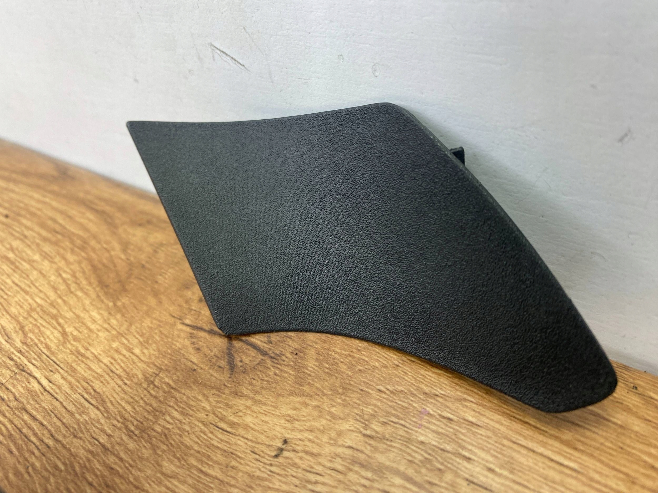 Element wykonczenia door spoiler handles Dodge Challenger 2015+