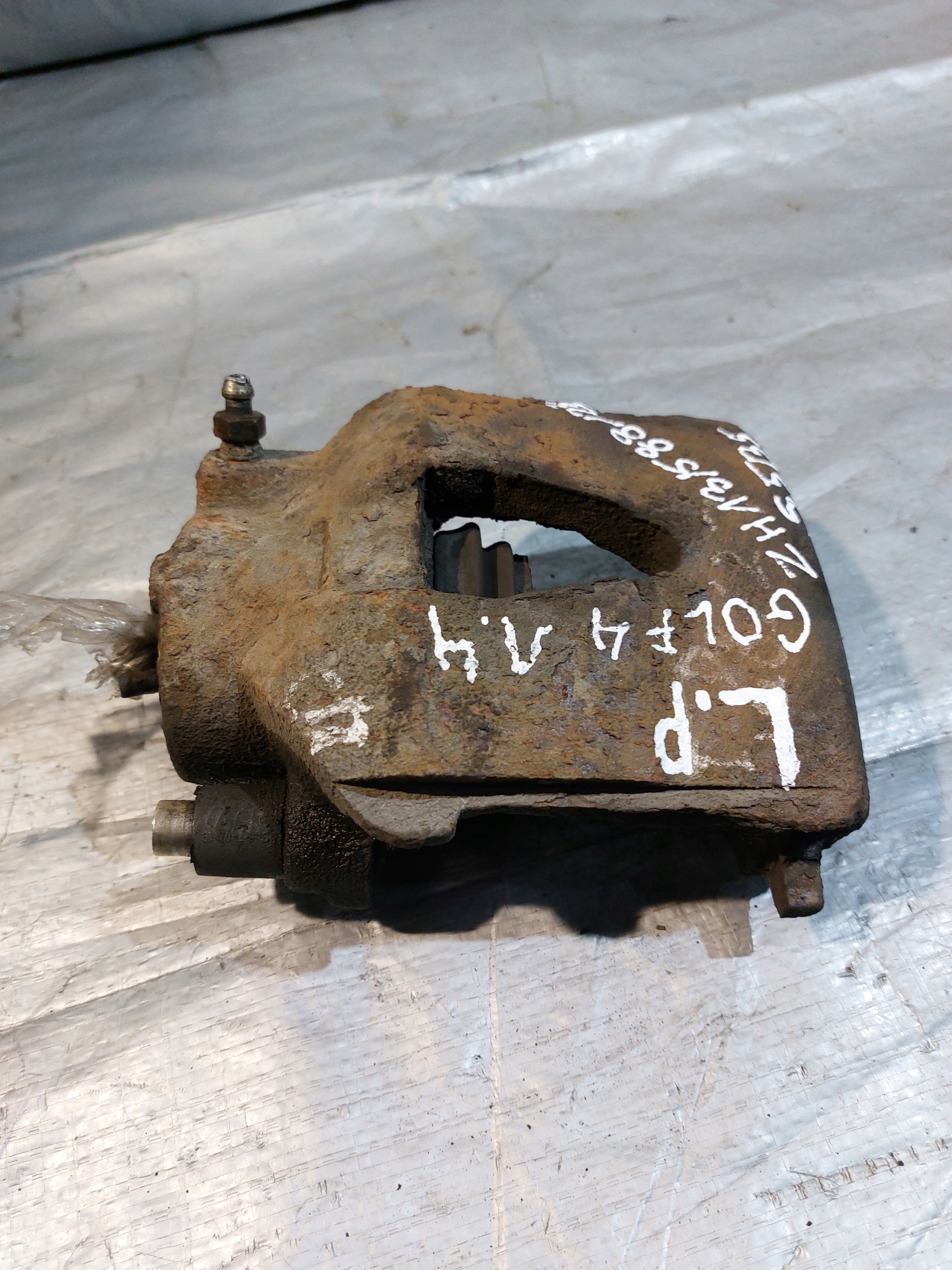 caliper brake left front VW GOLF IV 1.4 16V