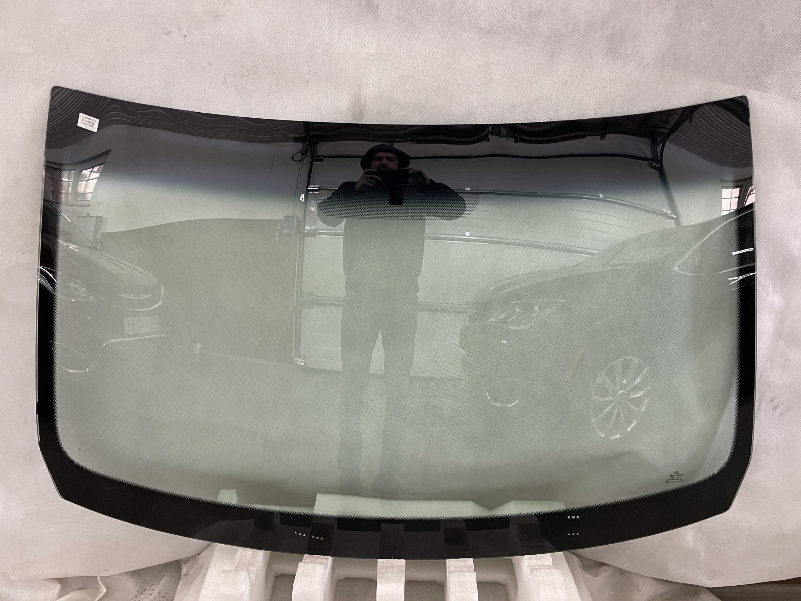 DACIA SANDERO SZYBA PRZEDNIA CZOŁOWA 2008-2012