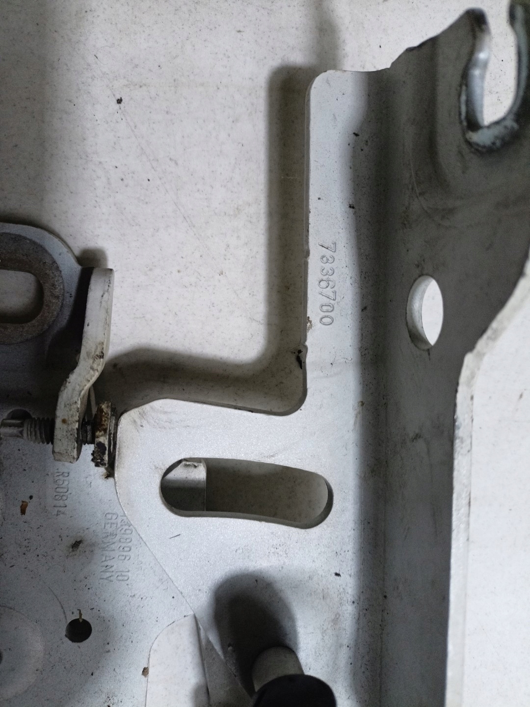 hinge bonnets BMW 3 F30 2014 7336699