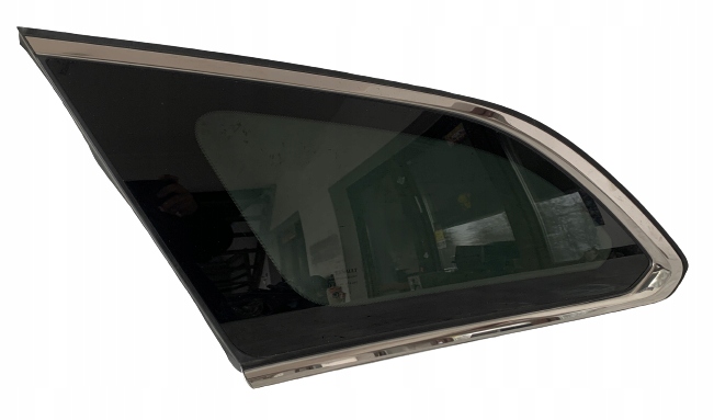 833076353R - СКЛО ЛІВЕ ЗАДНЄ RENAULT TALISMAN УНІВЕРСАЛ ТЕМНИЙ