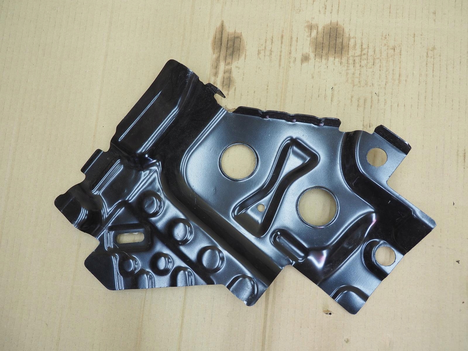 39150339 - OPEL ASTRA V ЛОНЖЕРОН ЛЕВЫЙ ПЕРЕДНИЙ КРОНШТЕЙН