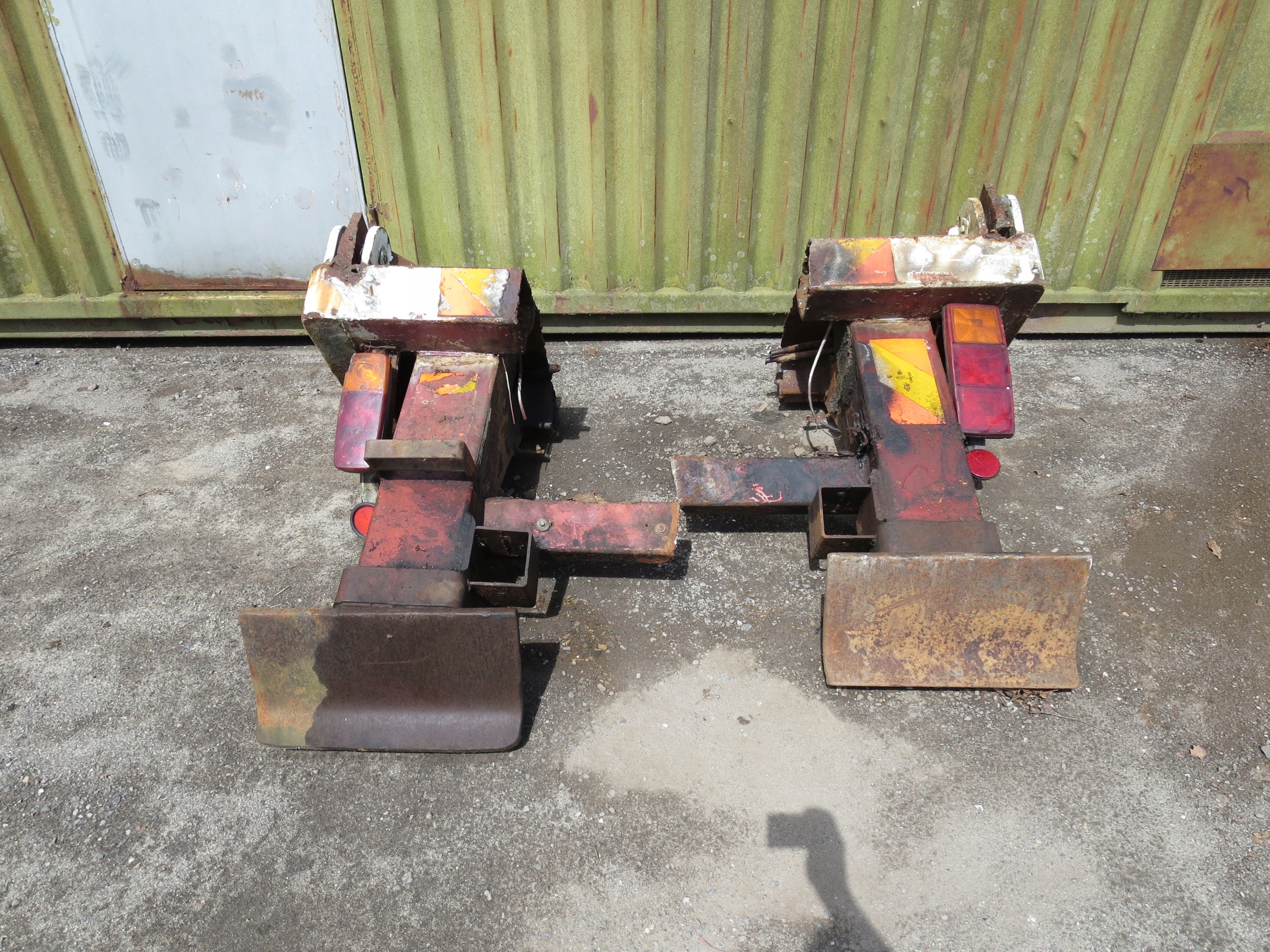 STOPY ZAPORY PODPORY ZABUDOWA HOLOWNIK Producent inny