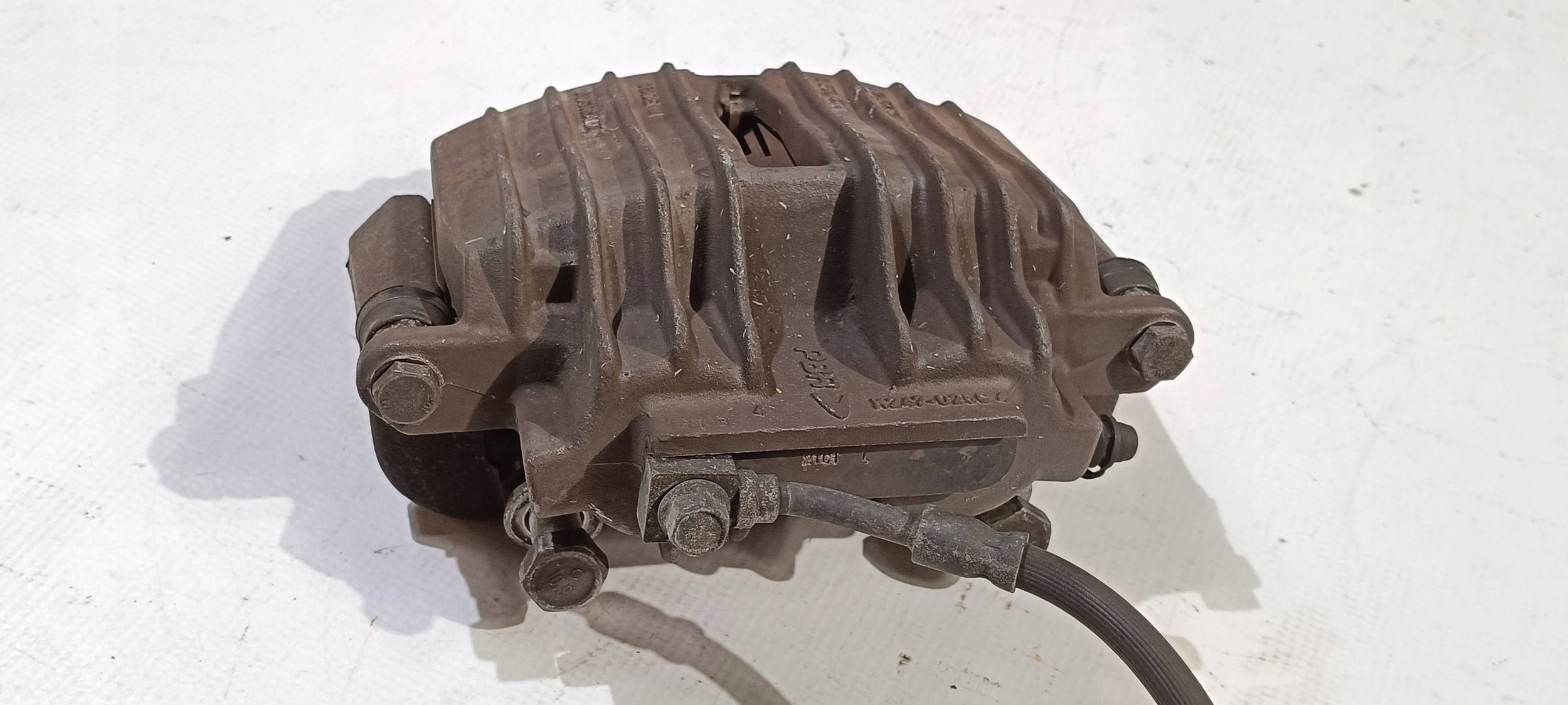 caliper brake front front left Chevrolet Corvette C5 1997-2004