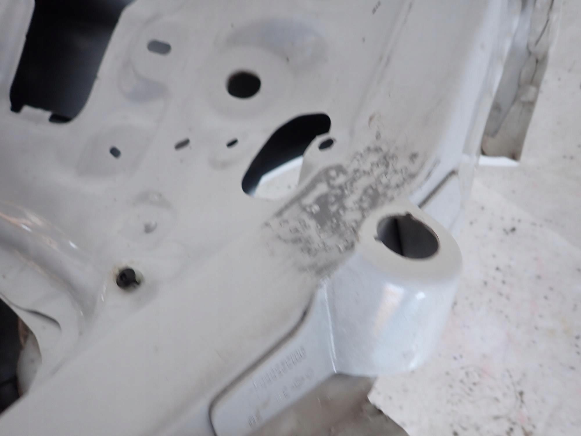 RENAULT CLIO IV 4 KOMBI 12-19 boot door rear