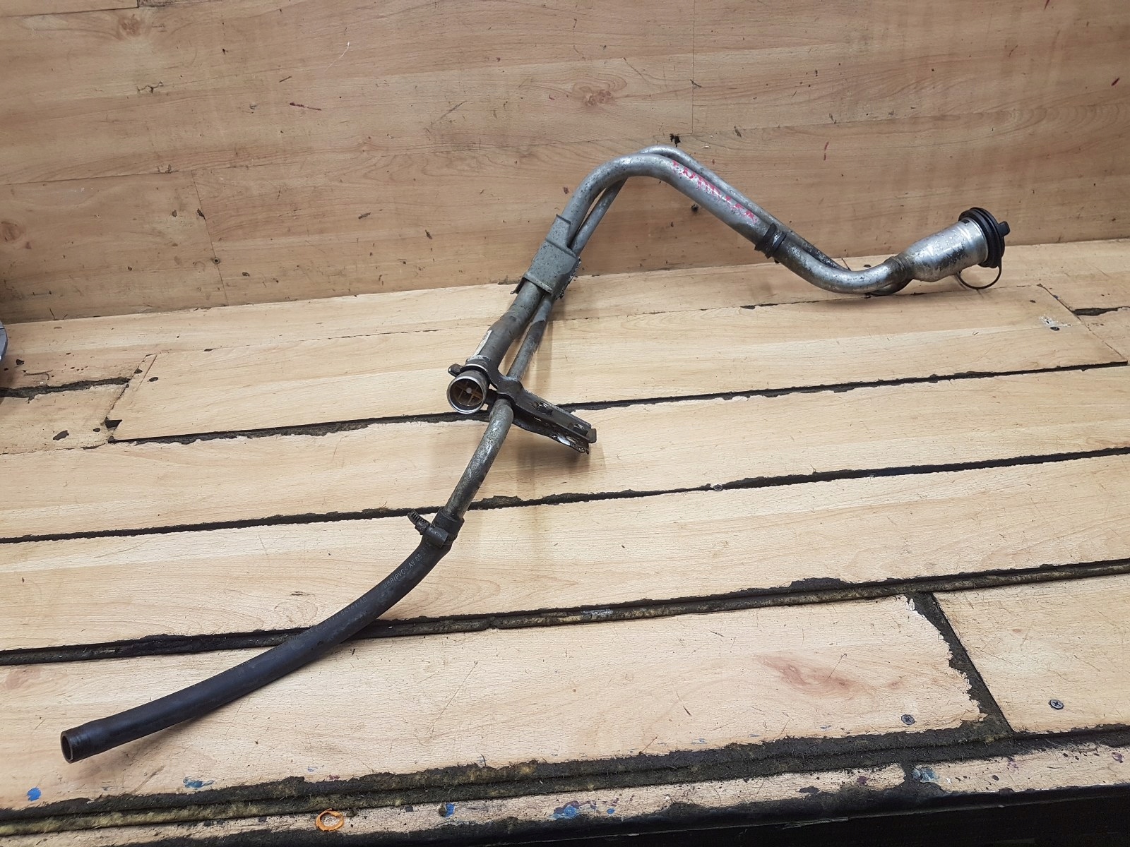 WLEW RURA PALIWA FORD TRANSIT CONNECT MK1 DIESEL