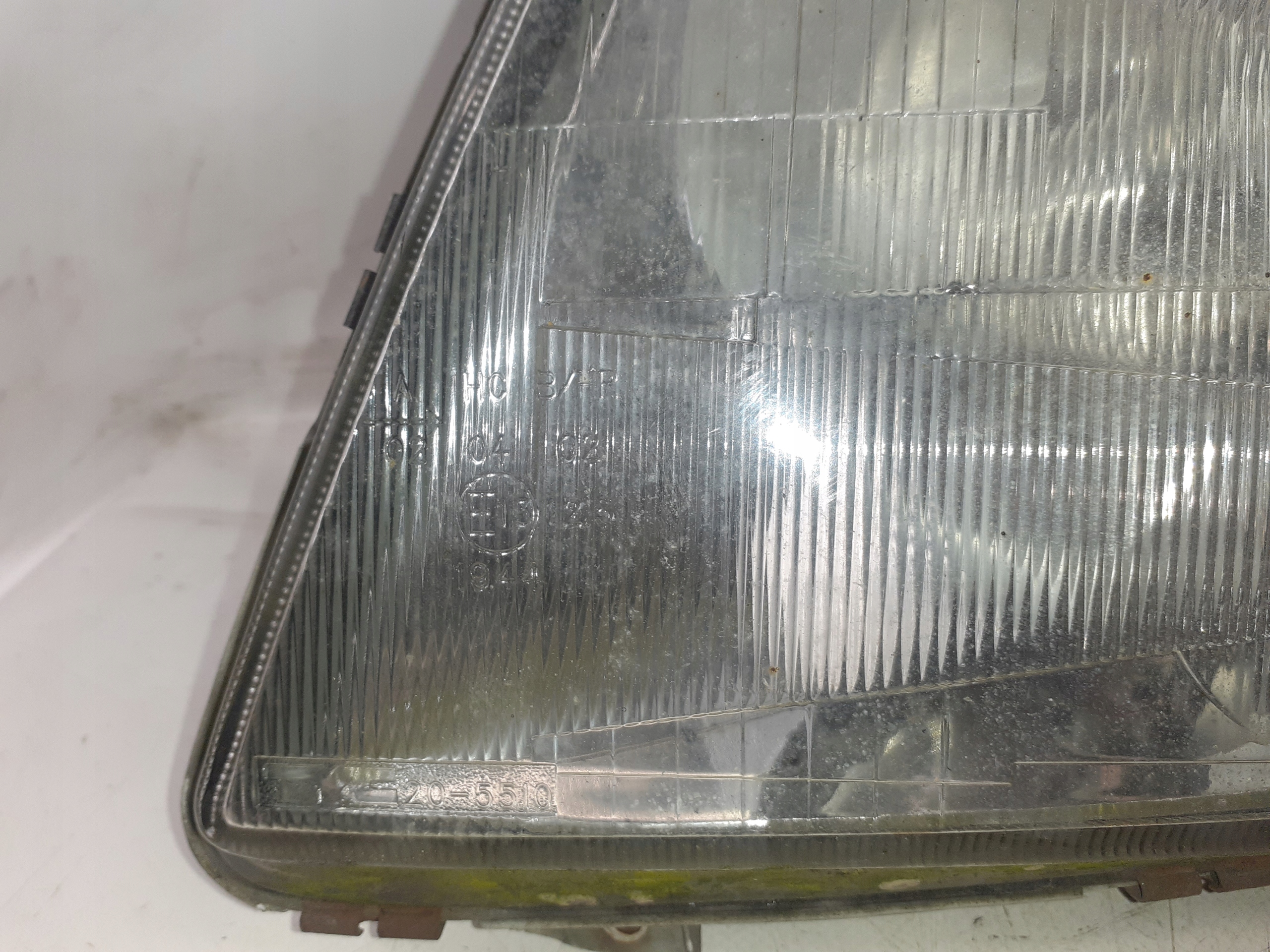 Mercedes Vito light left front