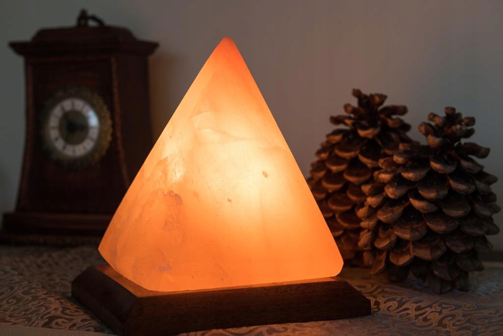 Solná lampa Himalájská pyramida XL