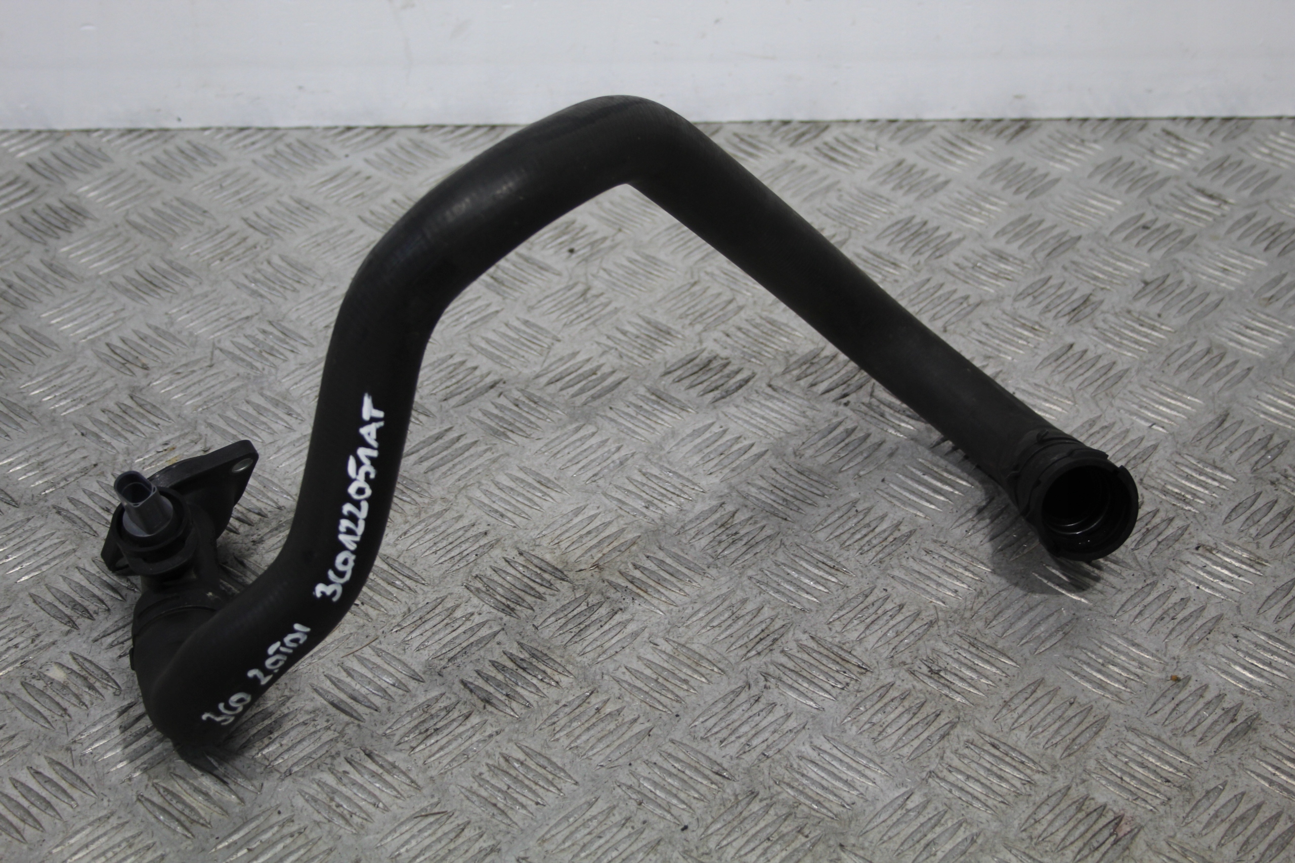 CRIJEVO PRIJENOS VODE VW PASSAT B6 3C0 3C0122051AT