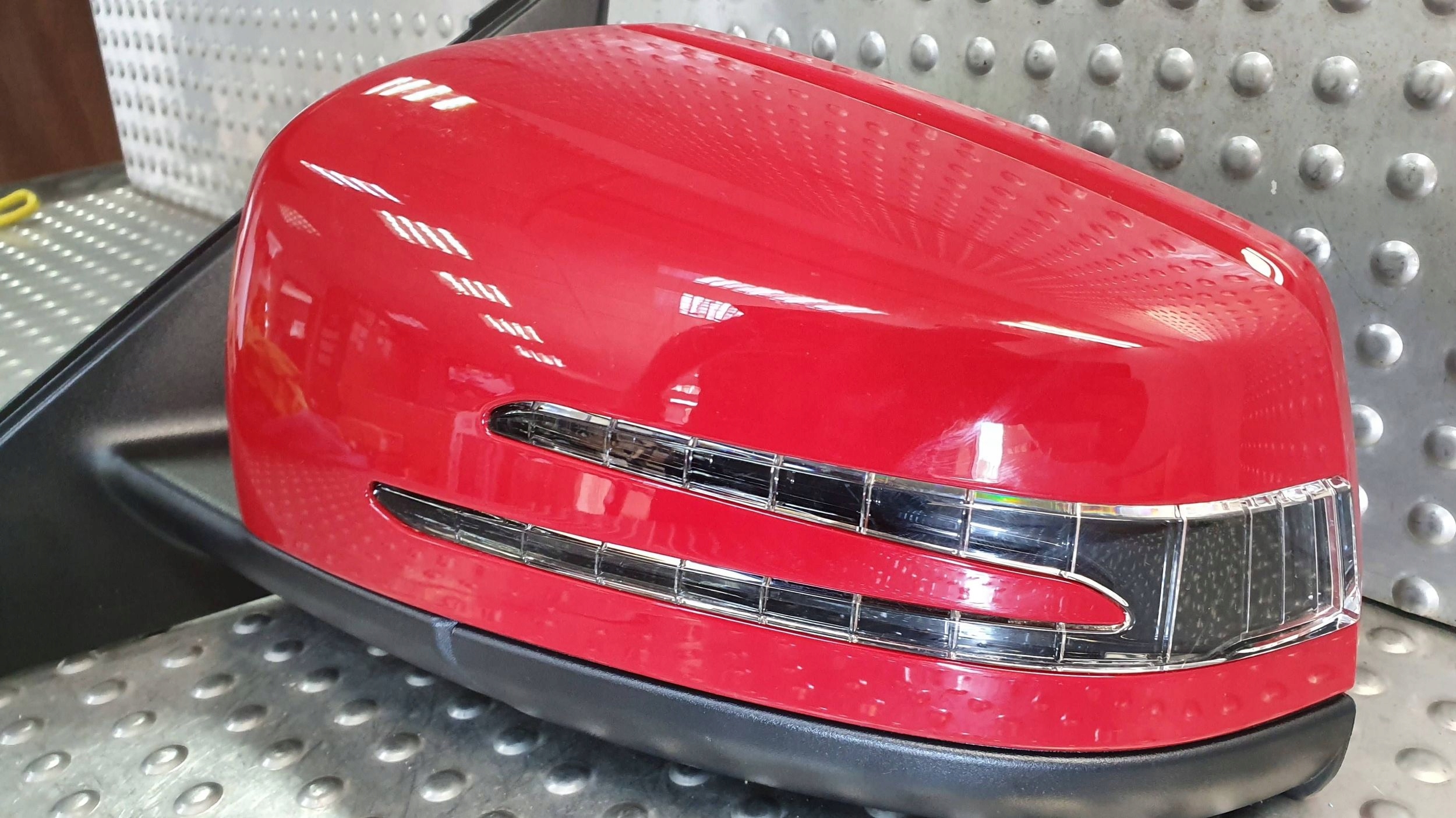 mirror left MERCEDES GLA W156 11 PIN 13- A1568100516