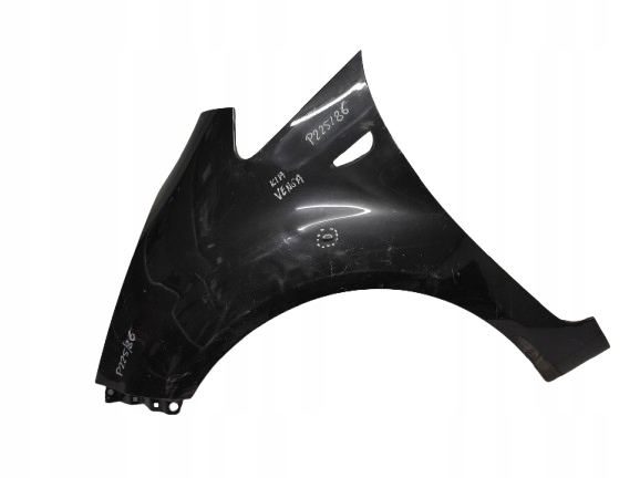 KIA VENGA 09- BŁOTNIK LEWY PRZÓD