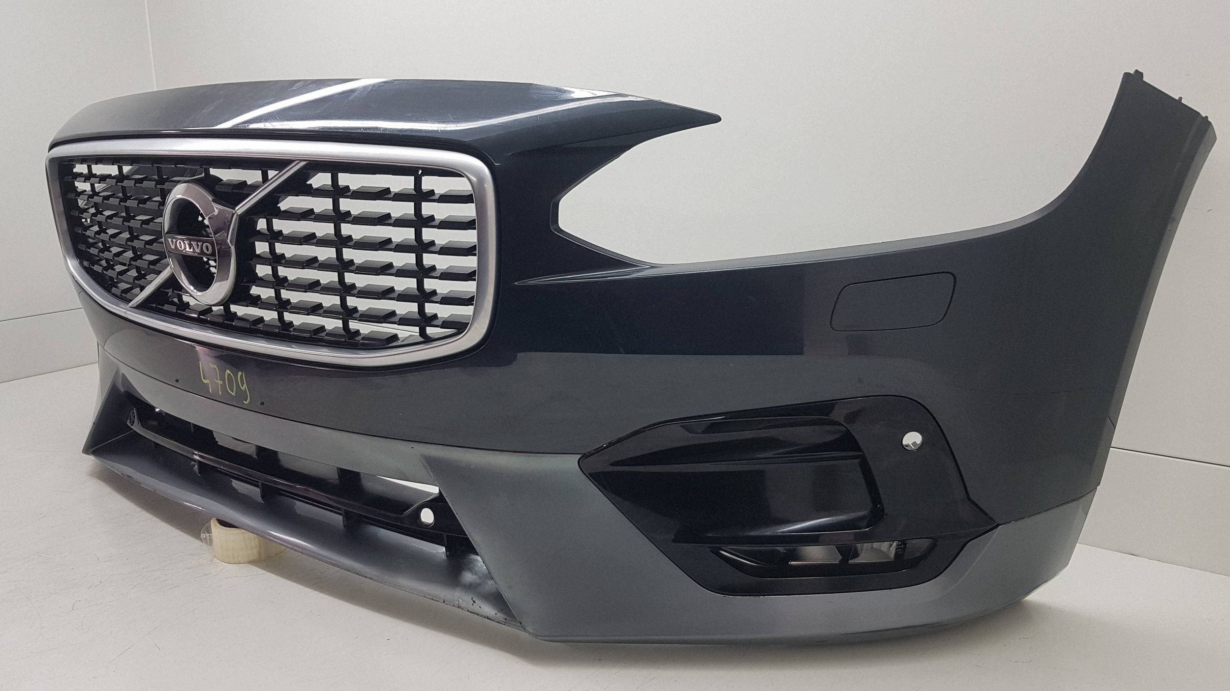 VOLVO V90 S90 R-design 2016 - nárazník předek 31383226