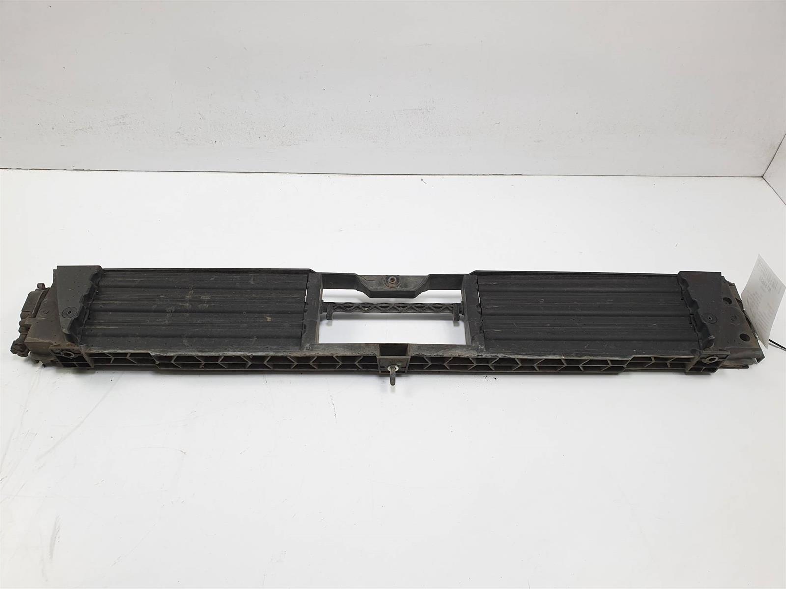 OSLONA CHLODNICY MERCEDES ACTROS 1945