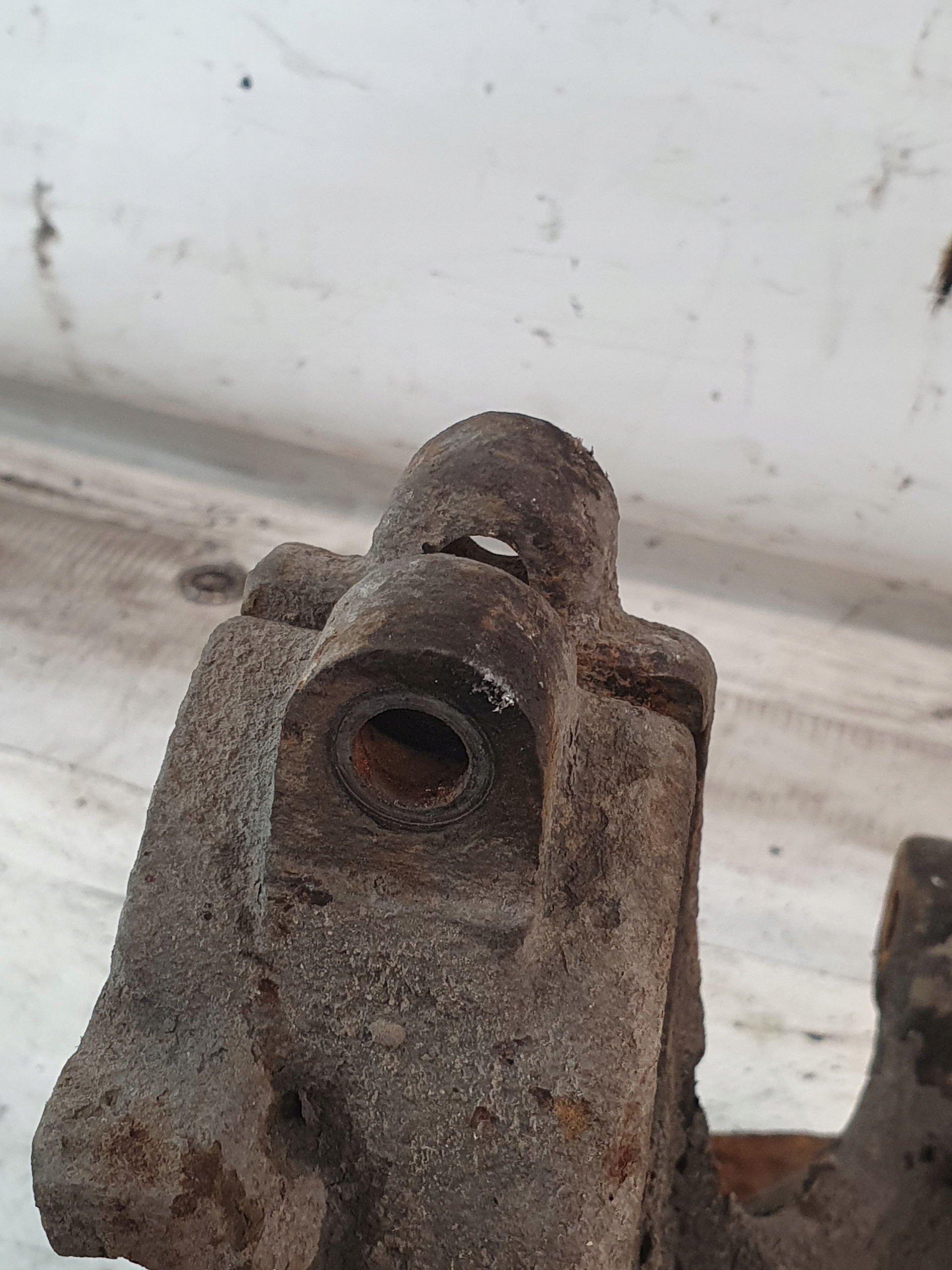 swing right caliper brake CITROEN C3 and 1.4HDI