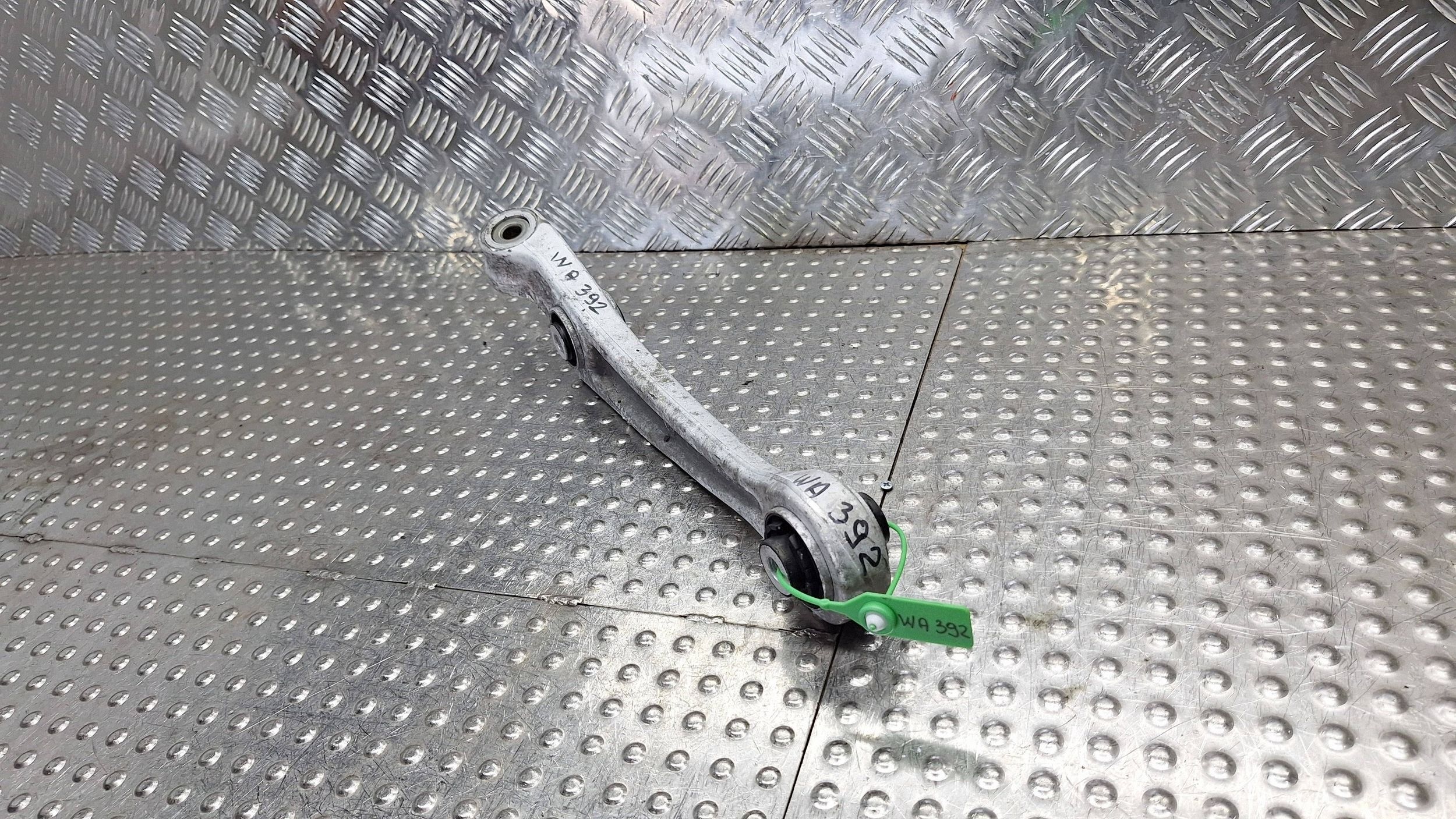 arm right front 8K0407156B AUDI A4 B8 A5 8T A7 A6 C7 Q5 8R