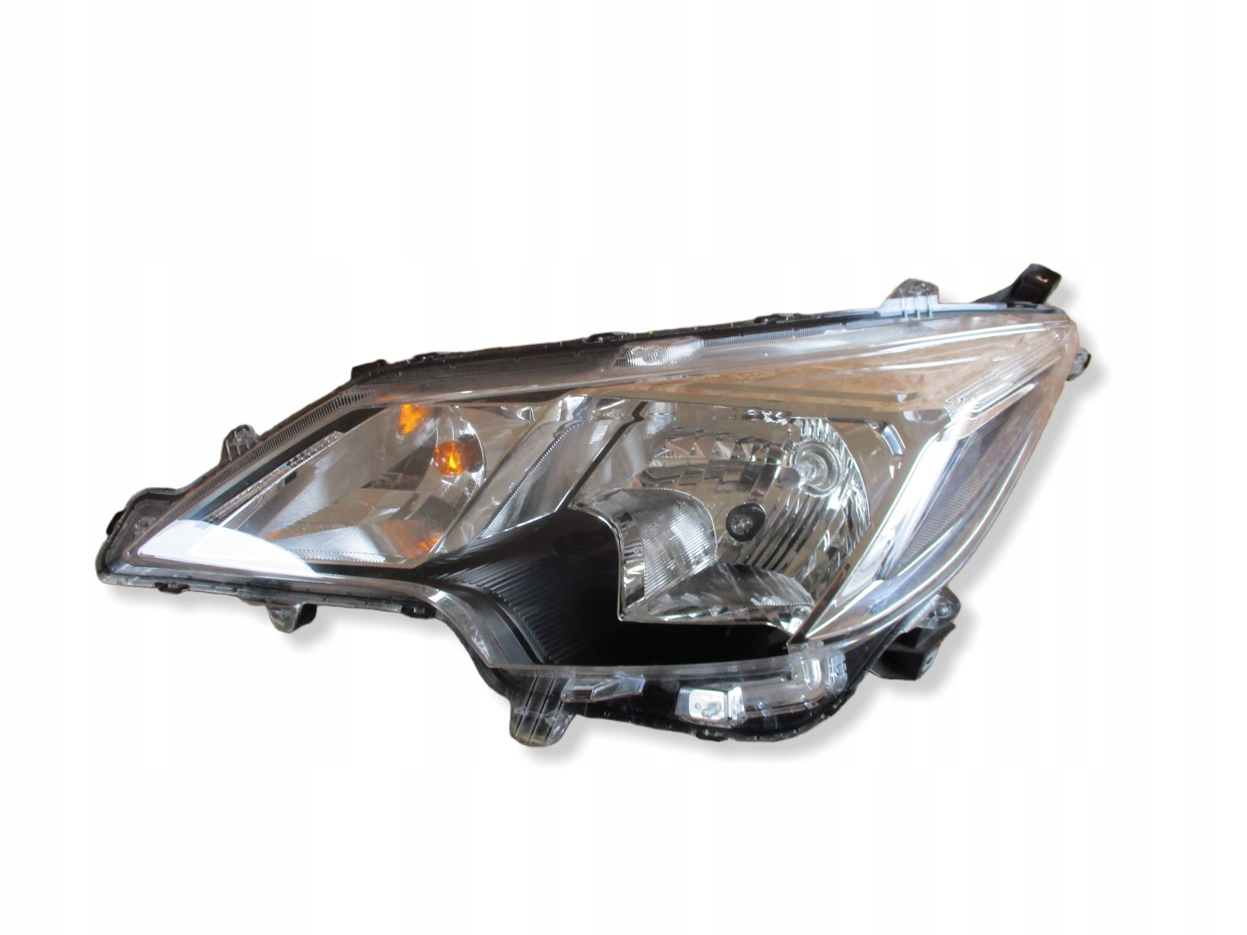 light front front left MITSUBISHI SPACE STAR II 20