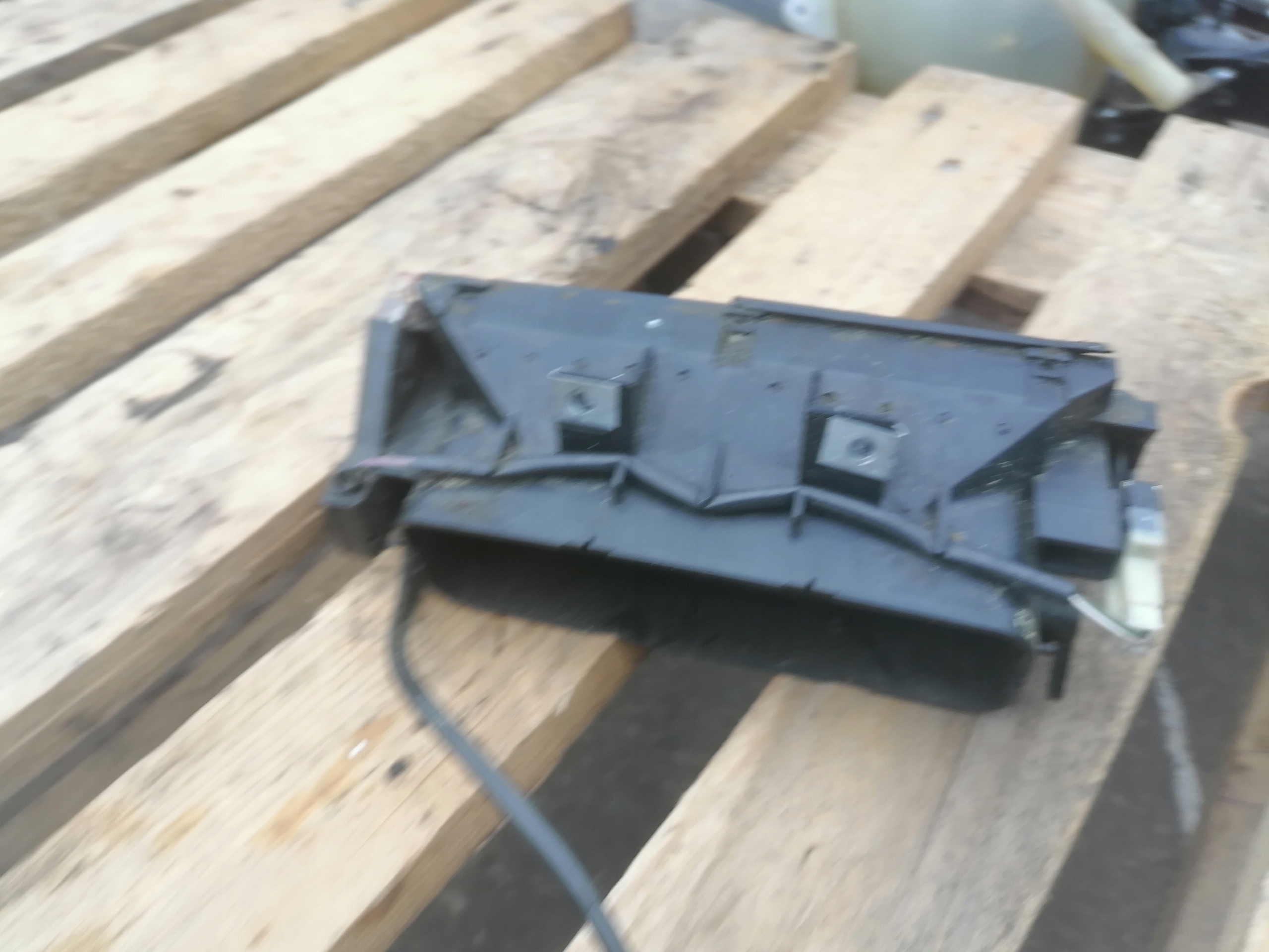 grid air conditioning devices central black BMW X5 E53