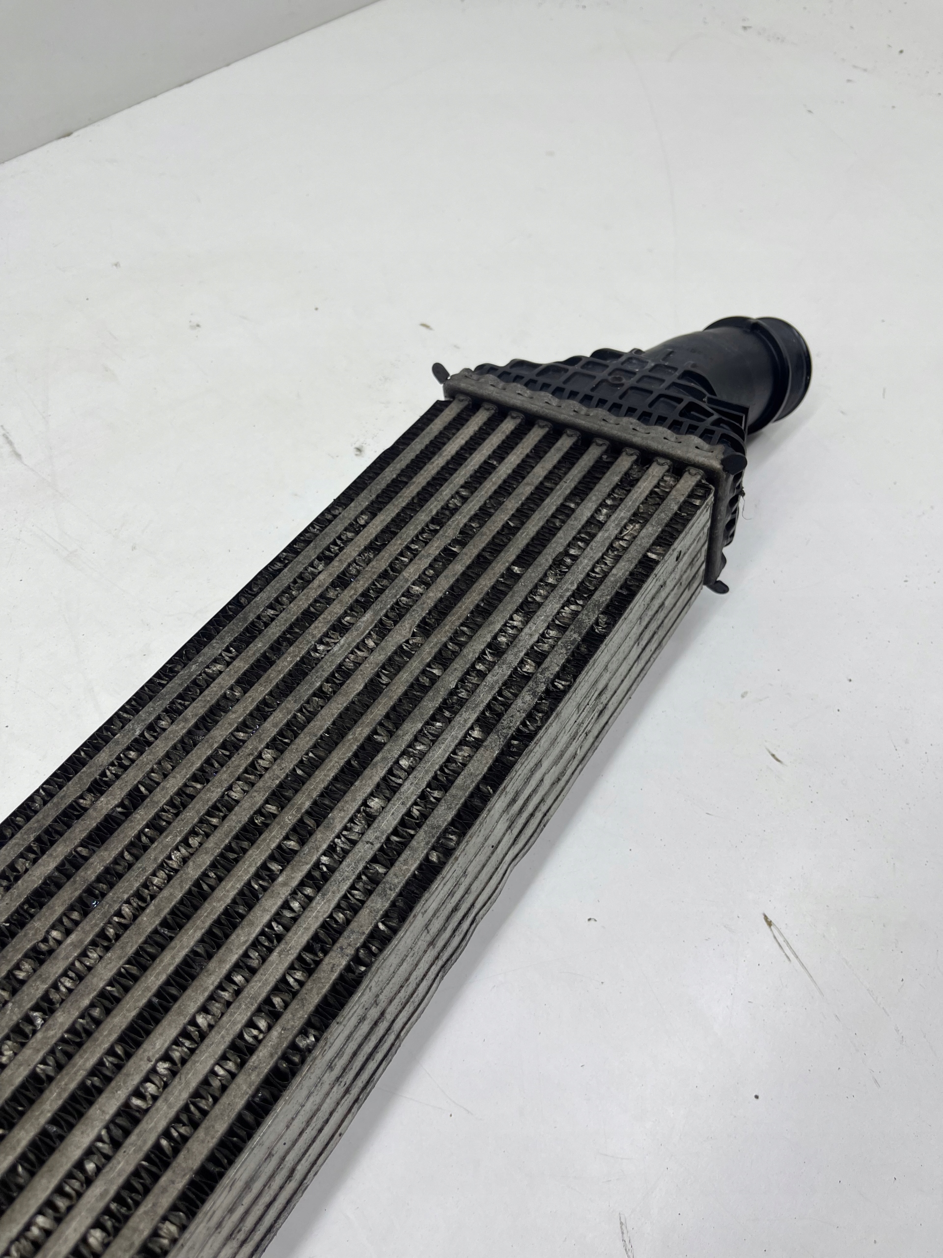 AUDI A4 A5 A7 A6 C7 2.0 TDI Kühler luft INTERCOOLER CALY Original!