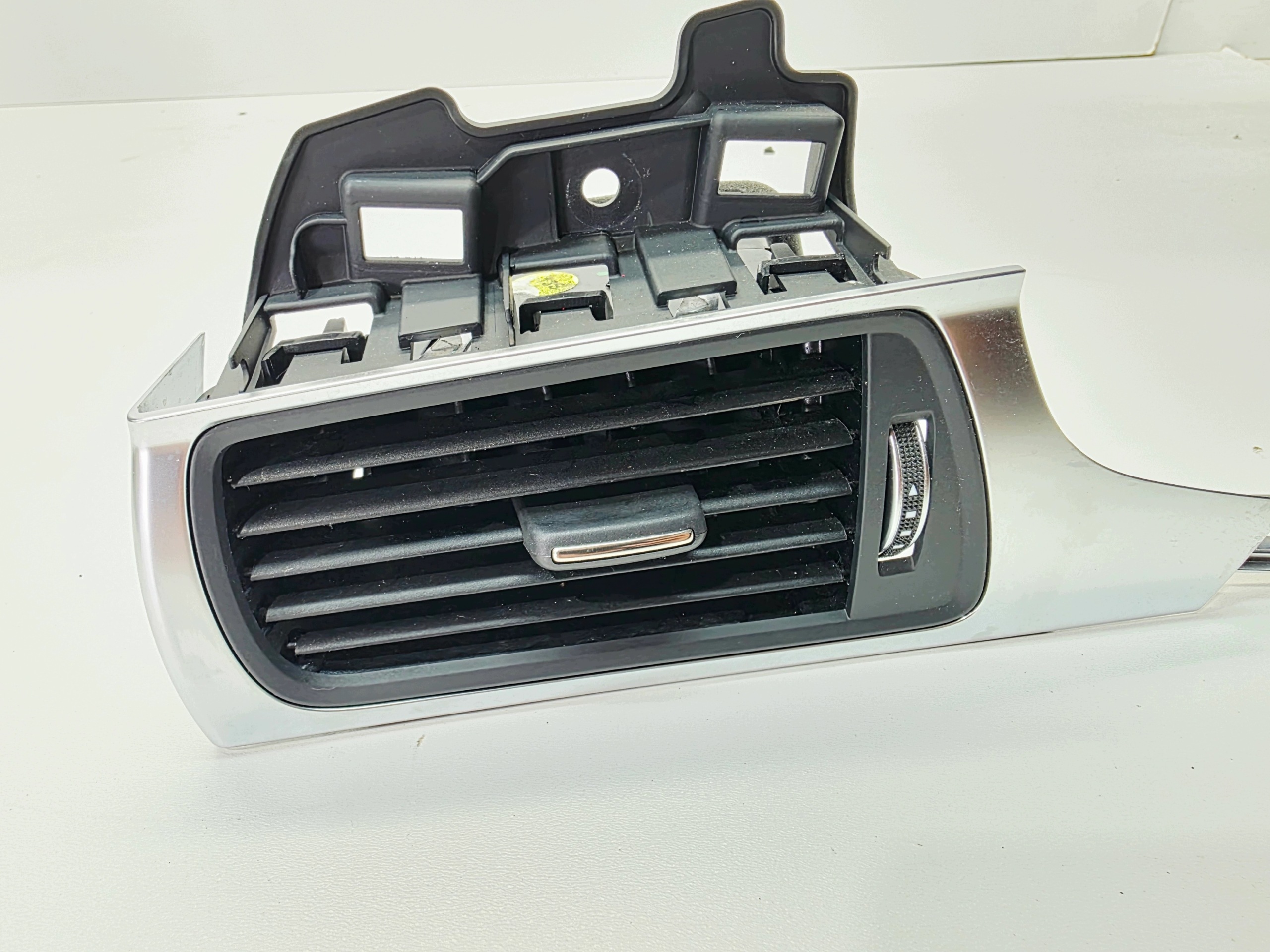 grid air conditioning devices left AUDI A6 C7 LIFT 4G1820901D 6PS