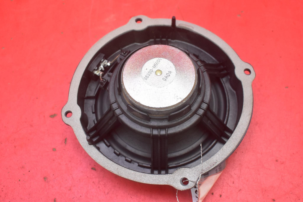 speaker left rear part 96330-M5000 HYUNDAI NEXO 18